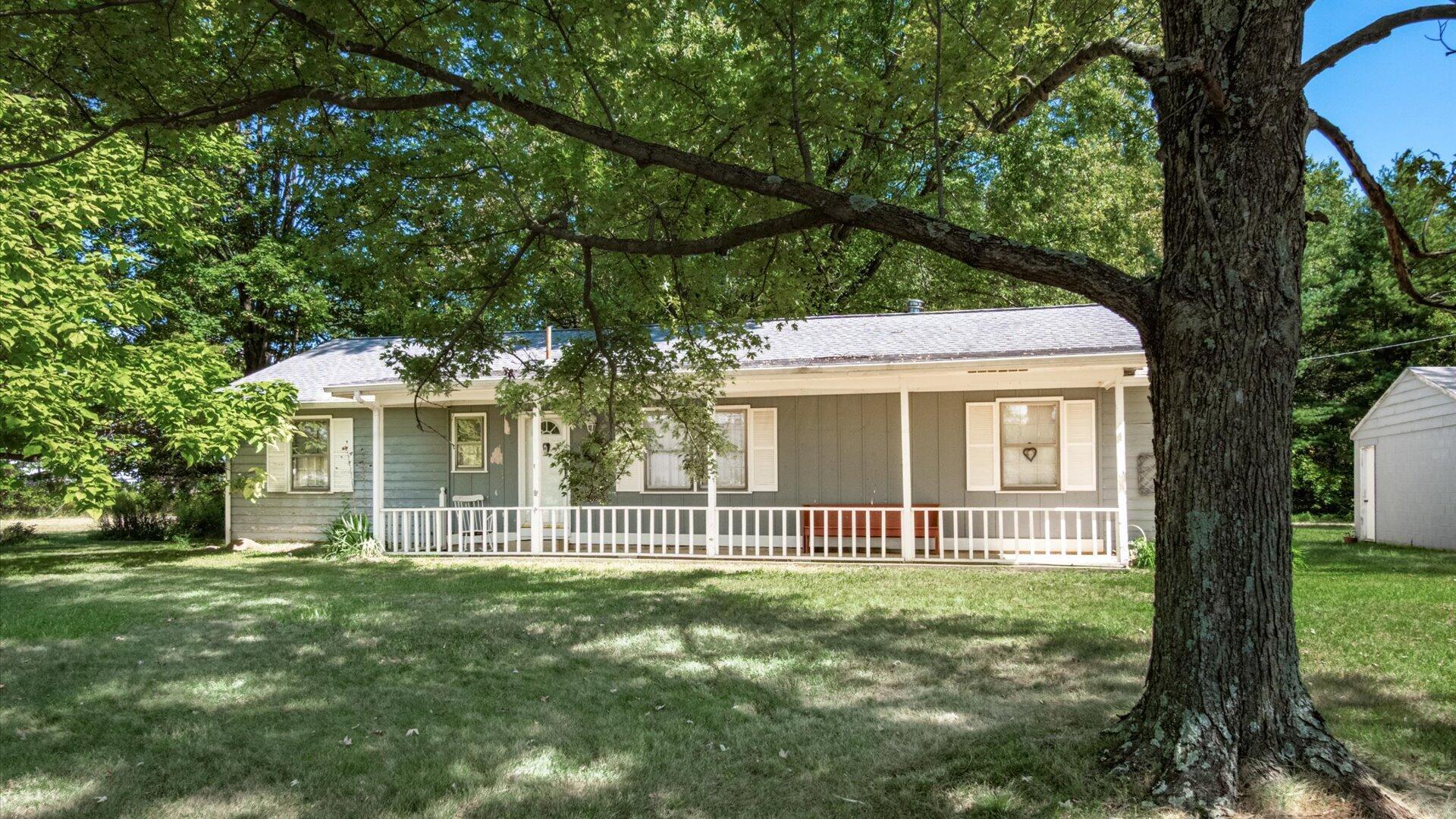 Etna, Ohio, 43062, United States, 3 Bedrooms Bedrooms, ,2 BathroomsBathrooms,Residential,For Sale,1947965