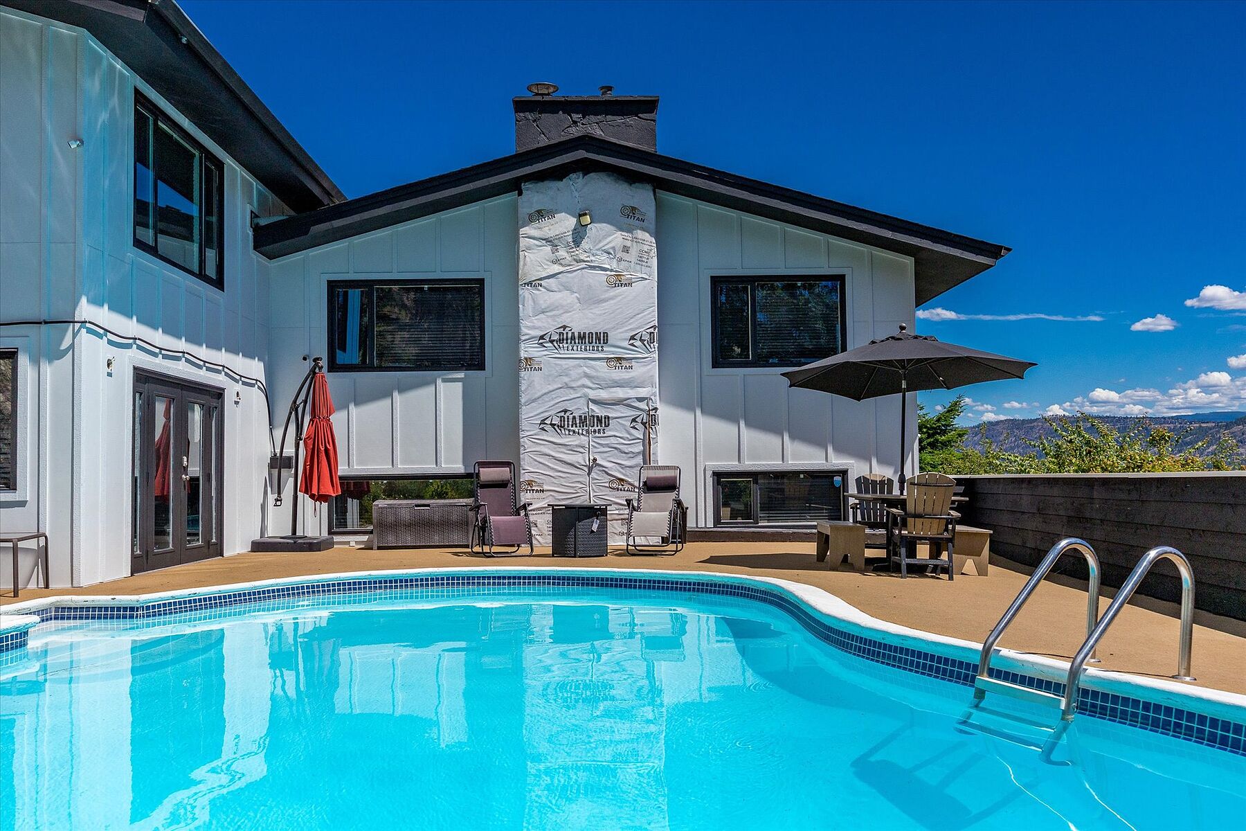  Timeless Design with a Pool - 物件實景
