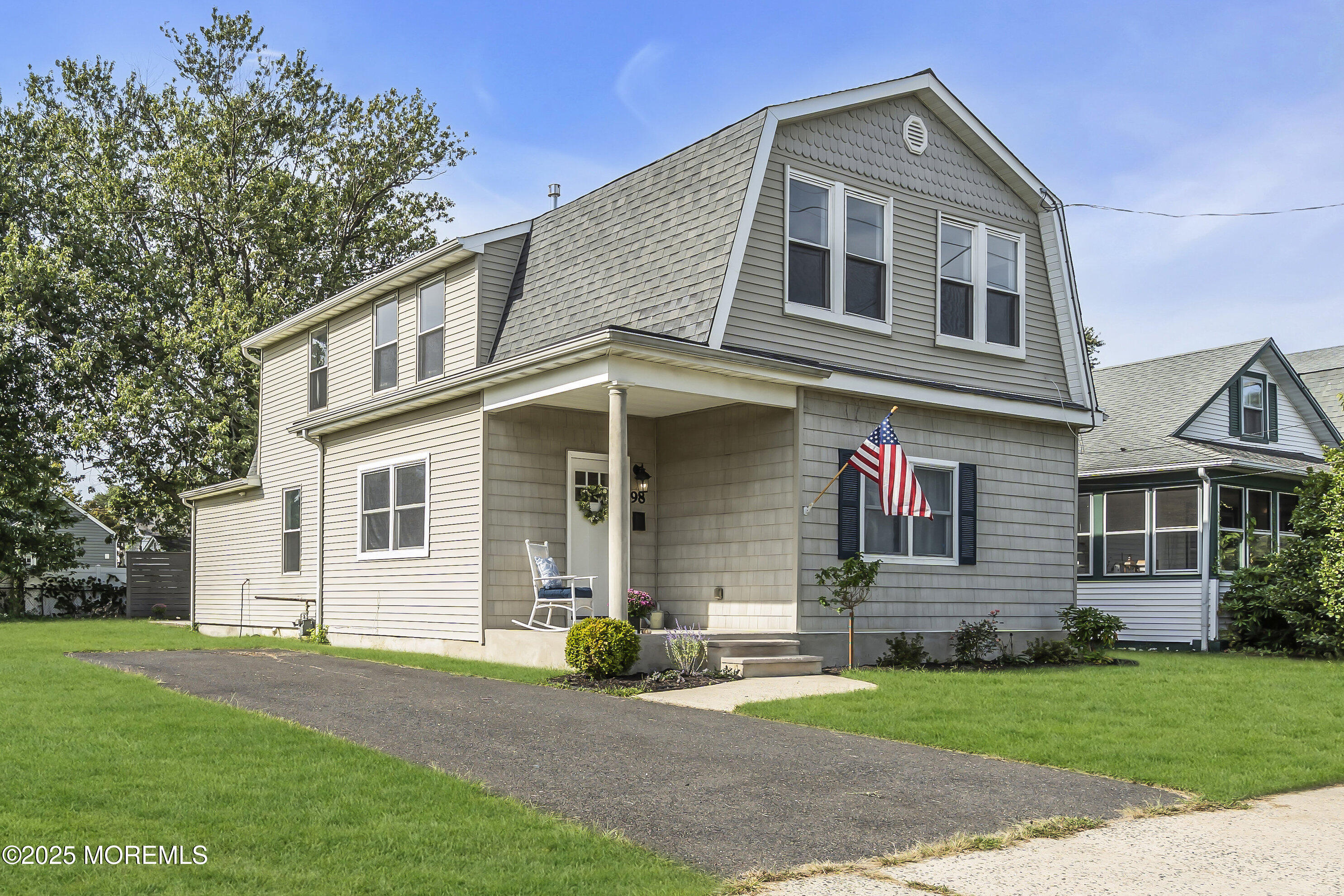 Middletown, New Jersey, 07748, United States, 4 Bedrooms Bedrooms, ,2 BathroomsBathrooms,Residential,For Sale,1959204