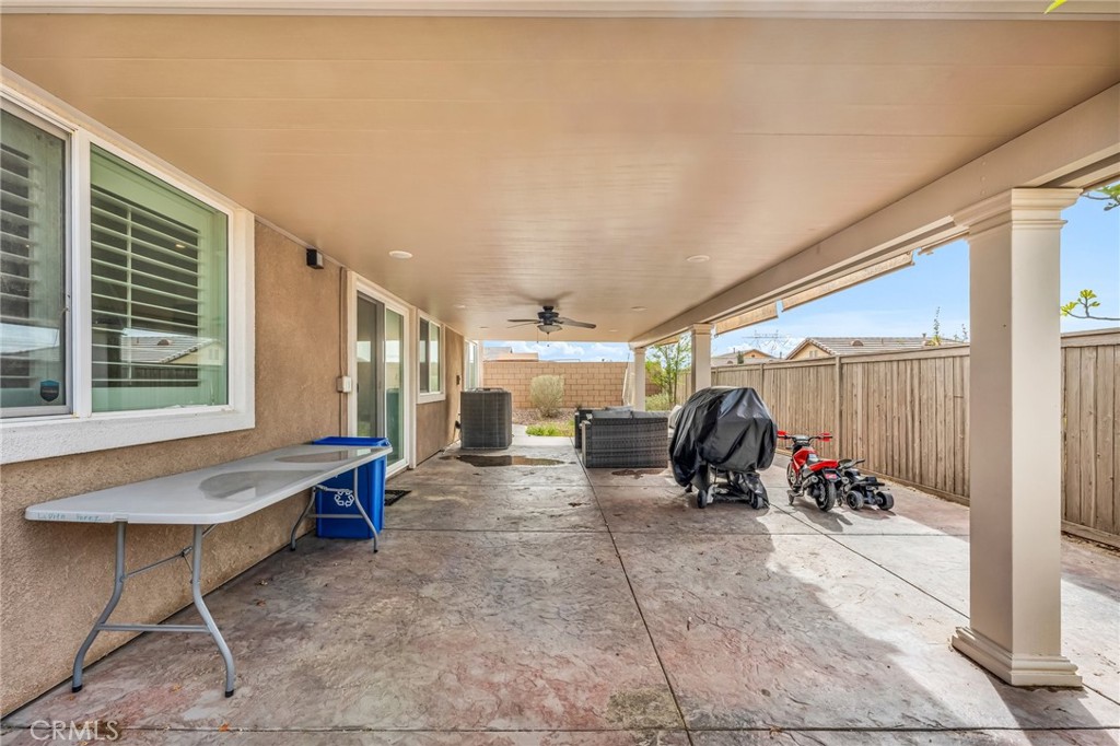 Victorville, California, 92394, United States, 5 Bedrooms Bedrooms, ,4 BathroomsBathrooms,Residential,For Sale,2048020