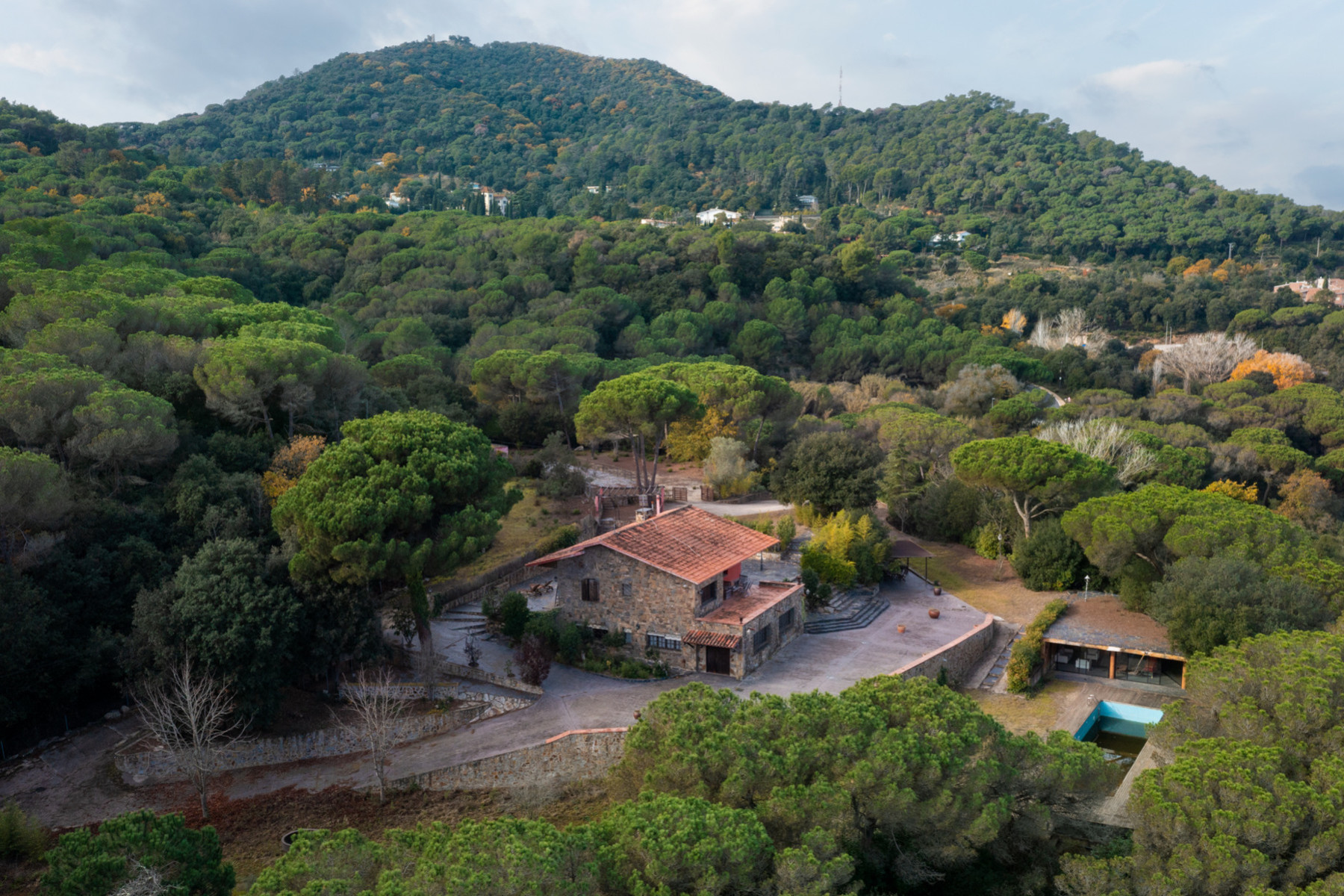 Exceptional property to renovate in Vallromanes Golf - BCN 
