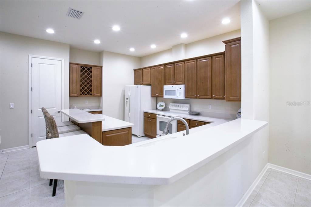 Bradenton, Florida, 34209, United States, 3 Bedrooms Bedrooms, ,2 BathroomsBathrooms,Residential,For Sale,1960540