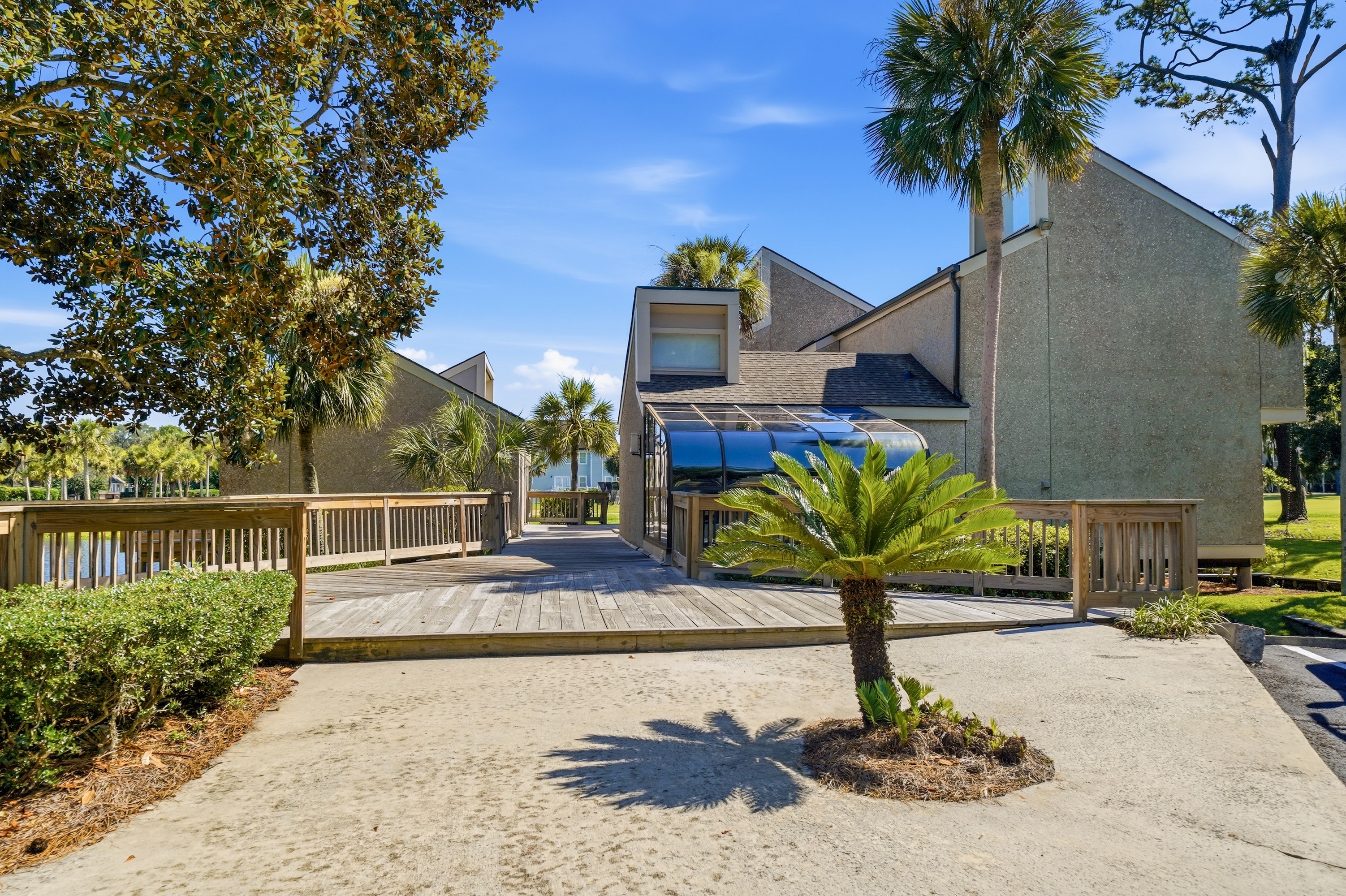 404 Fairway Villas - 物件實景