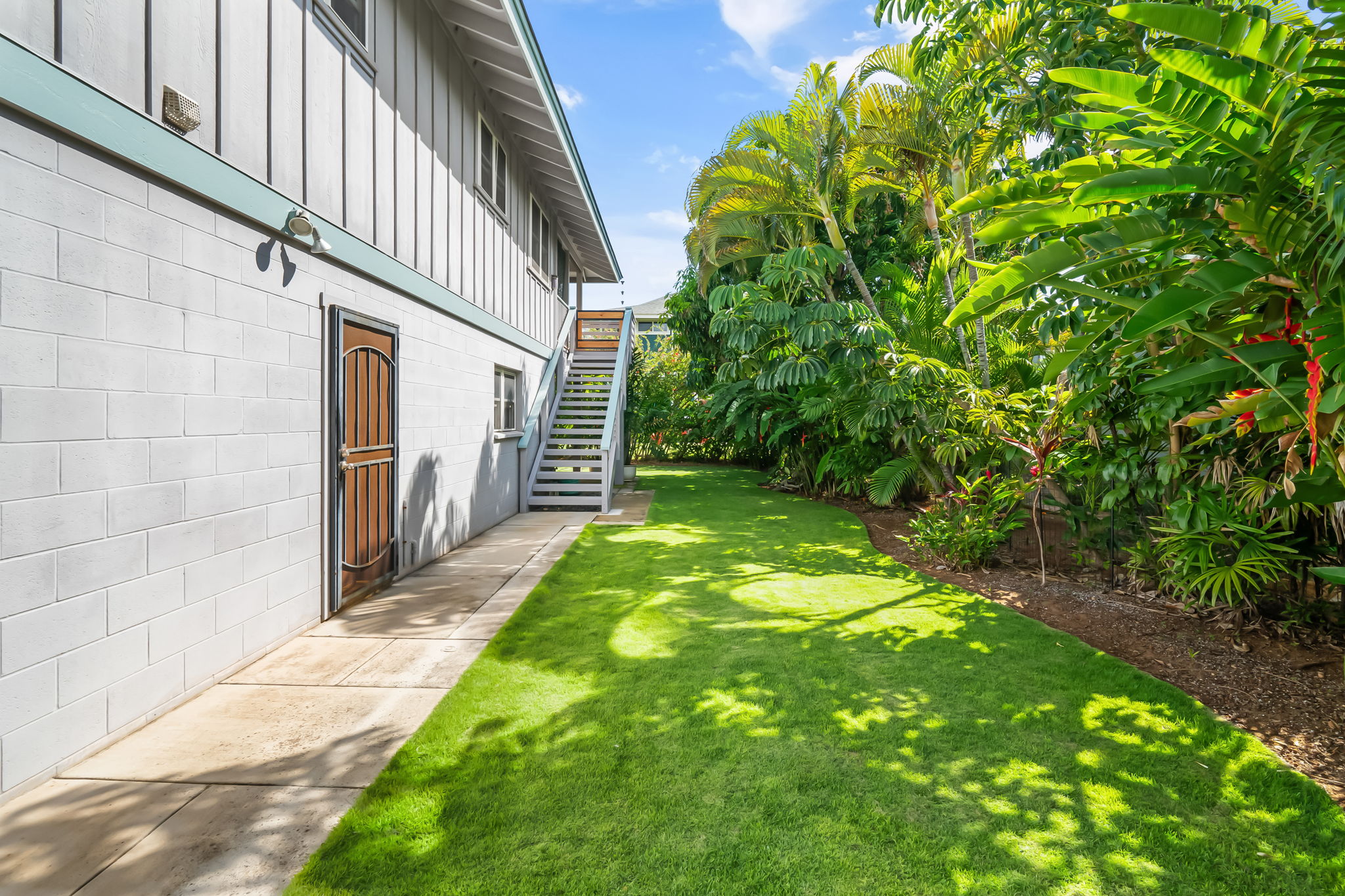 Kekaha, Hawaii, 96752, United States, 3 Bedrooms Bedrooms, ,2 BathroomsBathrooms,Residential,For Sale,1847153