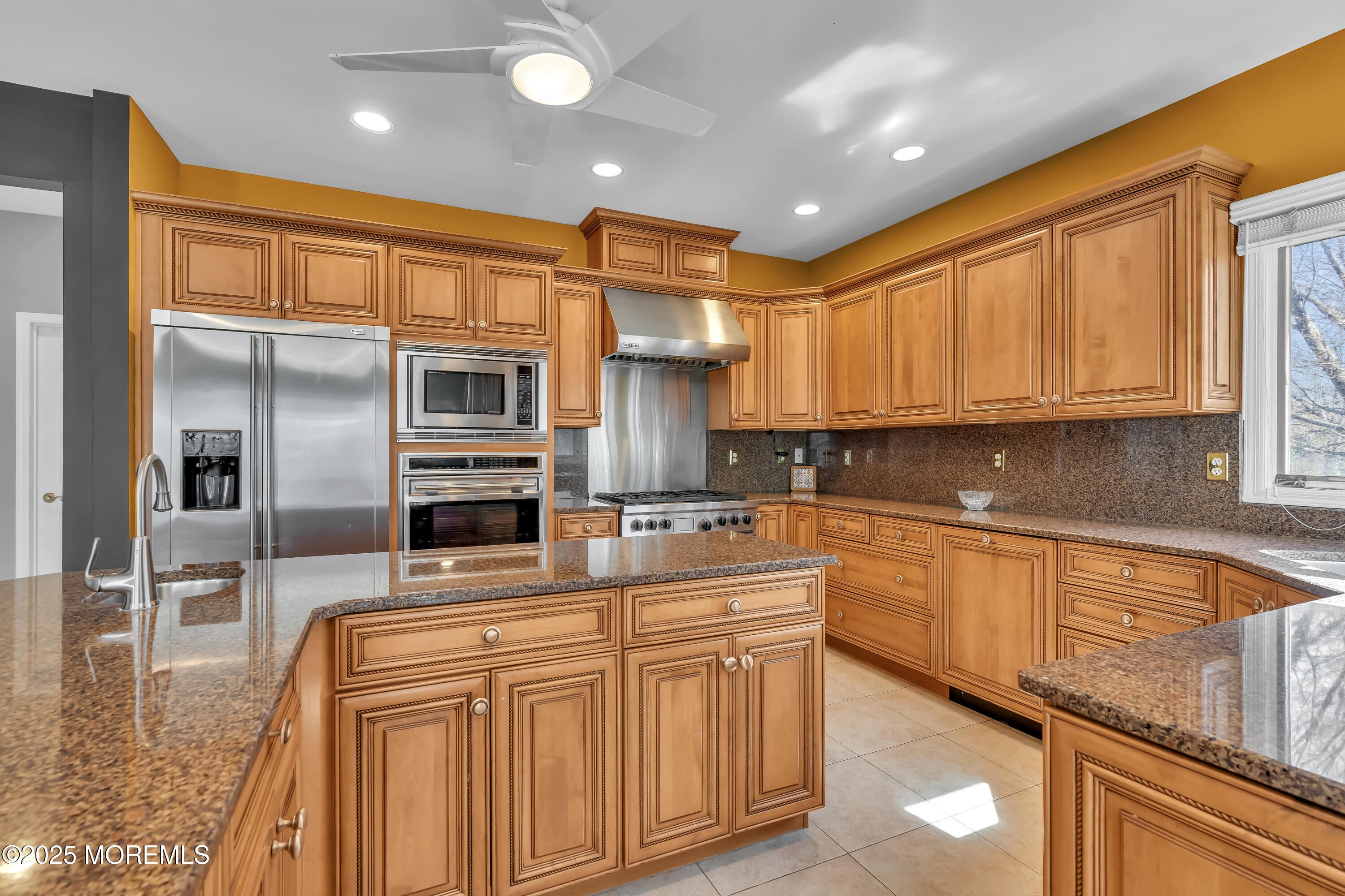 Manalapan, New Jersey, 07726, United States, 6 Bedrooms Bedrooms, ,5 BathroomsBathrooms,Residential,For Sale,1976013