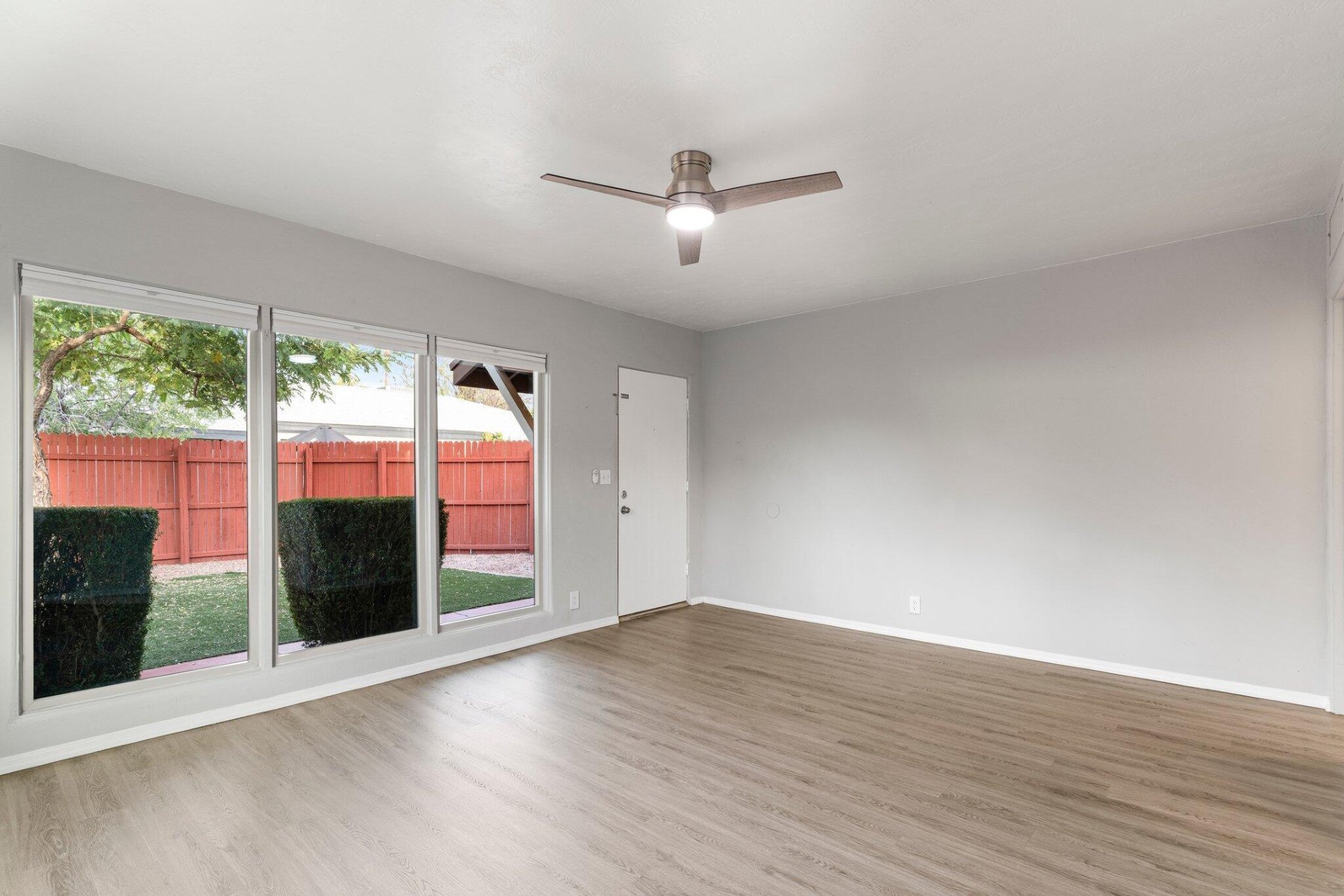  548 W San Juan Avenue ¦ Phoenix, AZ - 物件實景
