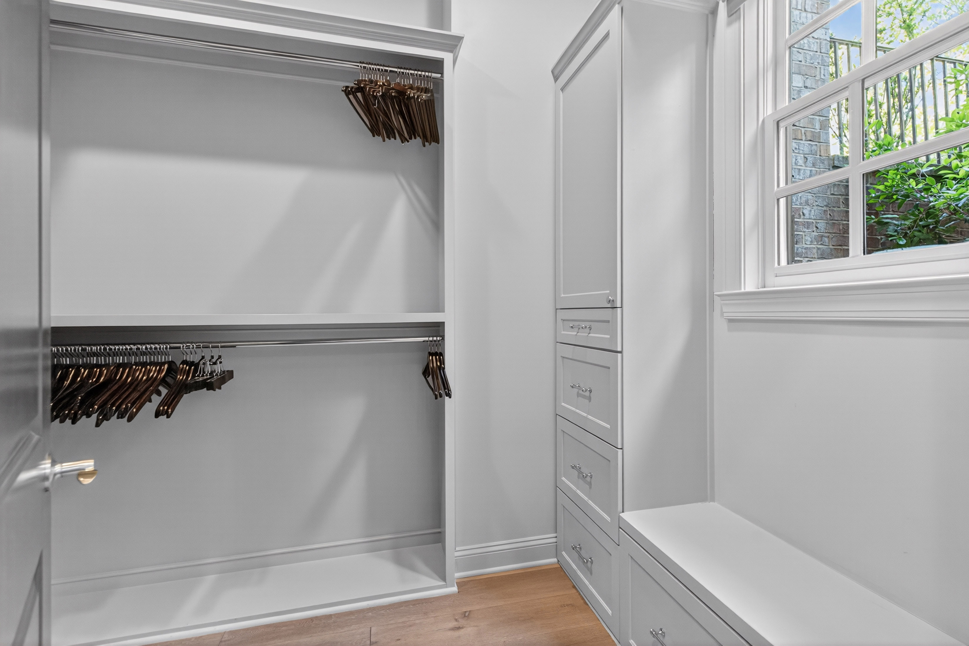  Experience Luxury in One of Georgia’s Most Prestigious Gated Golf Communities - 物件實景