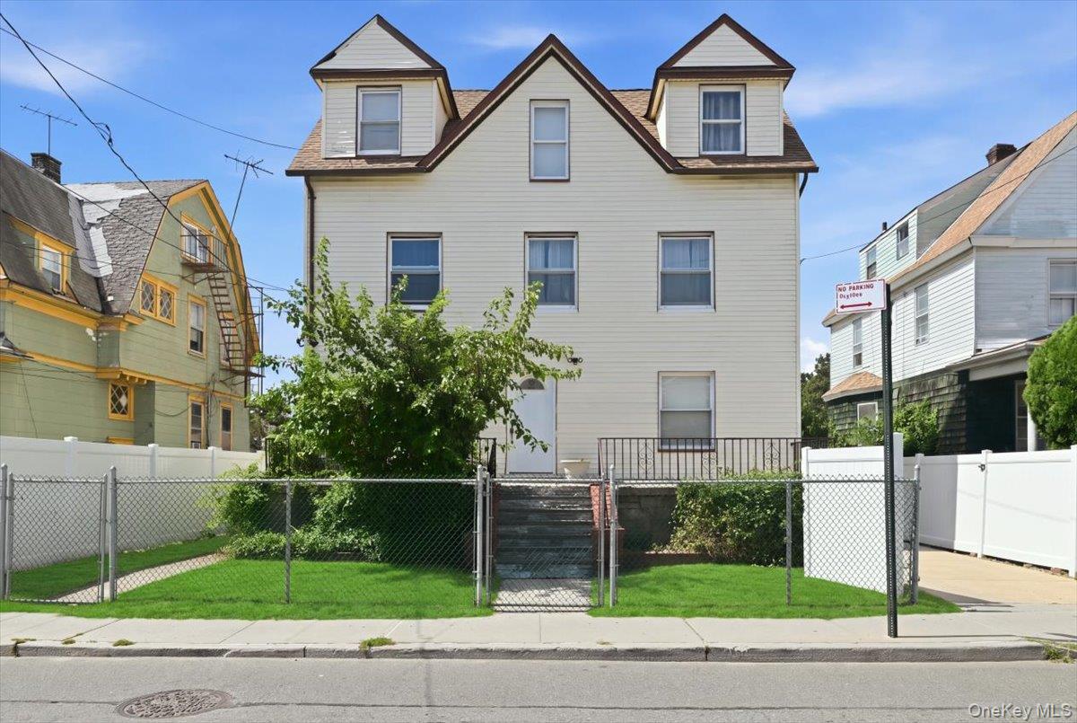 Mcbride St, Far Rockaway, NY 11691 #1
