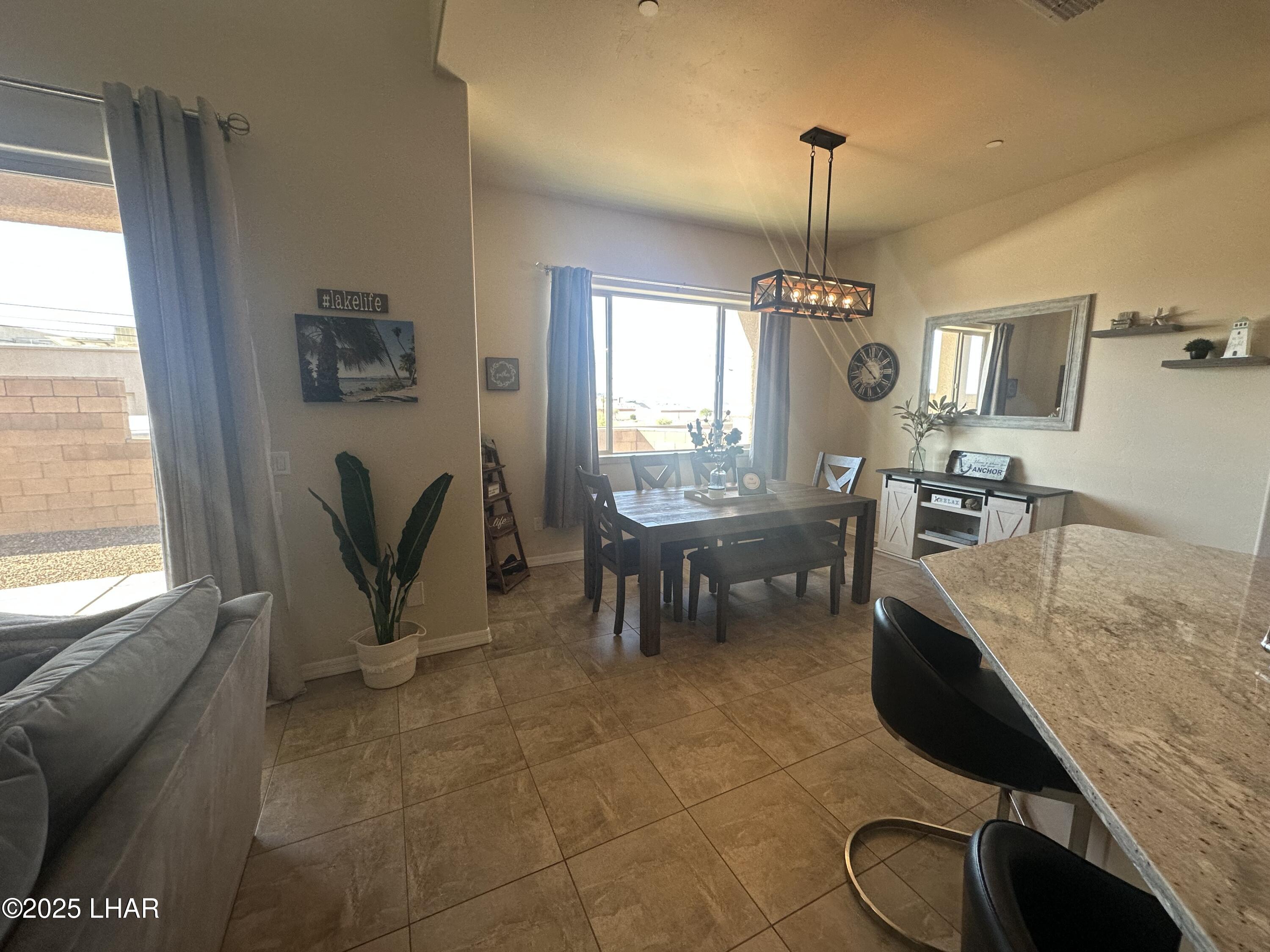 Lake Havasu City, Arizona, 86406, United States, 3 Bedrooms Bedrooms, ,2 BathroomsBathrooms,Residential,For Sale,1994362