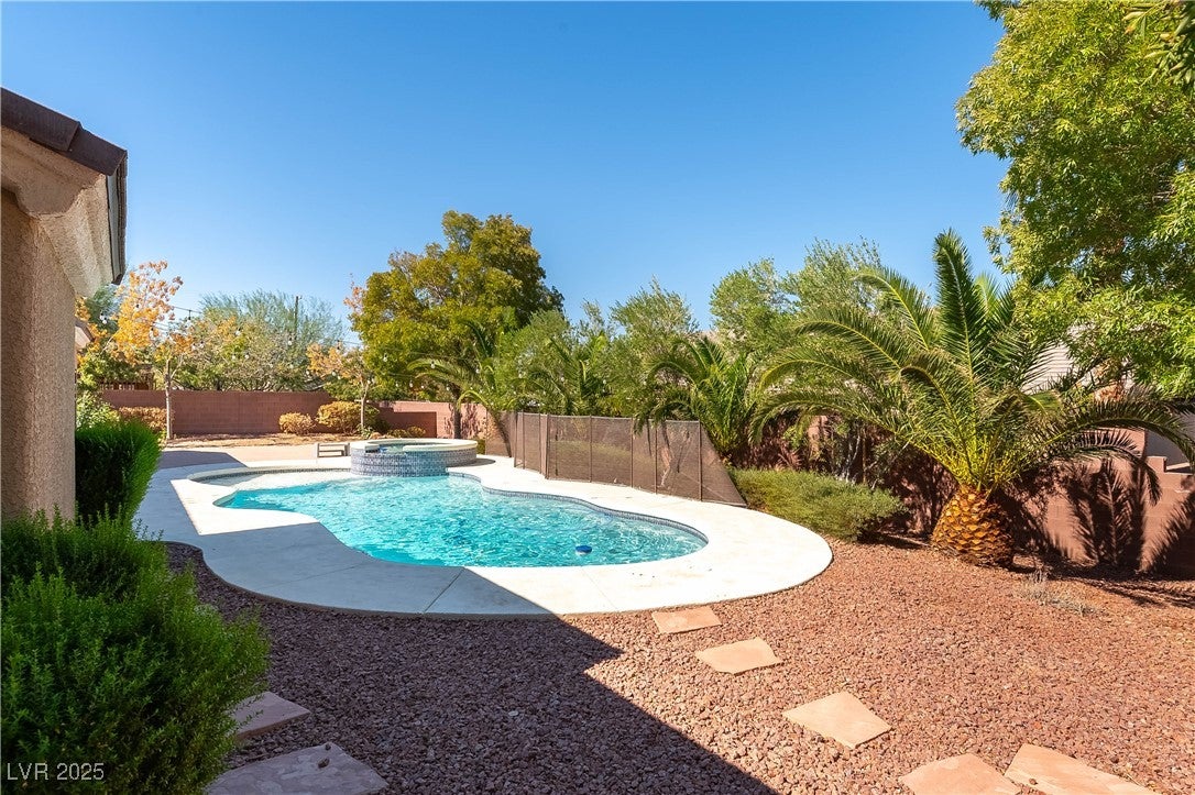 Las Vegas, Nevada, 89183, United States, 5 Bedrooms Bedrooms, ,4 BathroomsBathrooms,Residential,For Sale,1981213