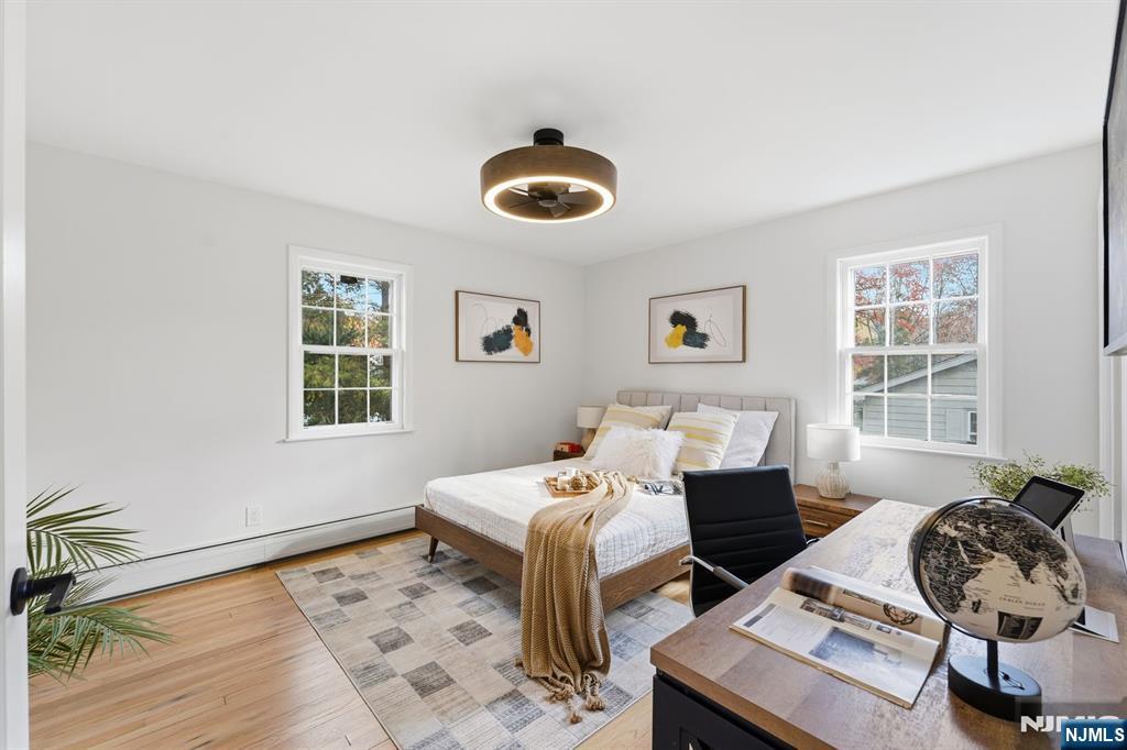 Twp of Washington, New Jersey, 07676, United States, 5 Bedrooms Bedrooms, ,3 BathroomsBathrooms,Residential,For Sale,1989508