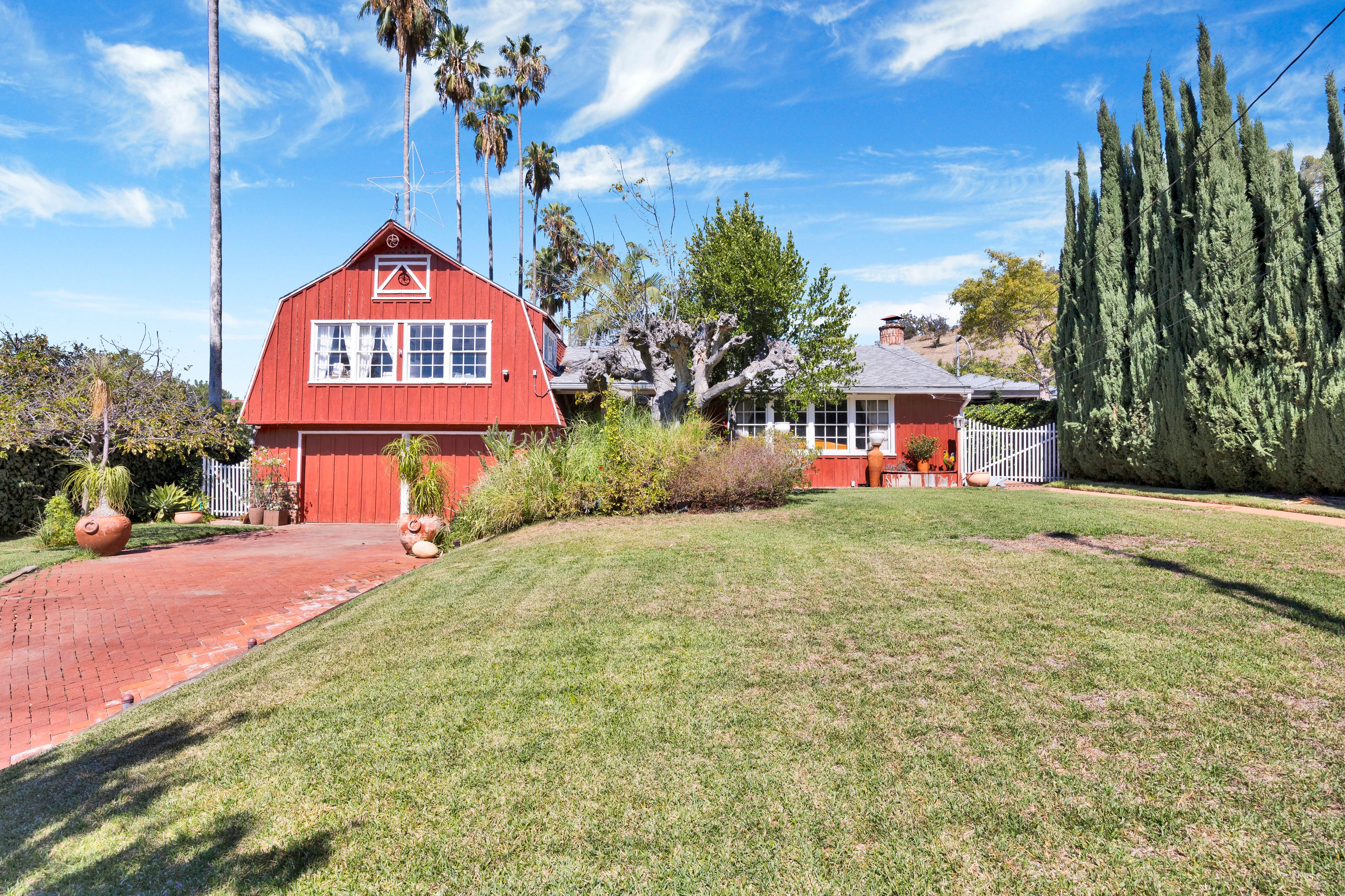 Property photo 2