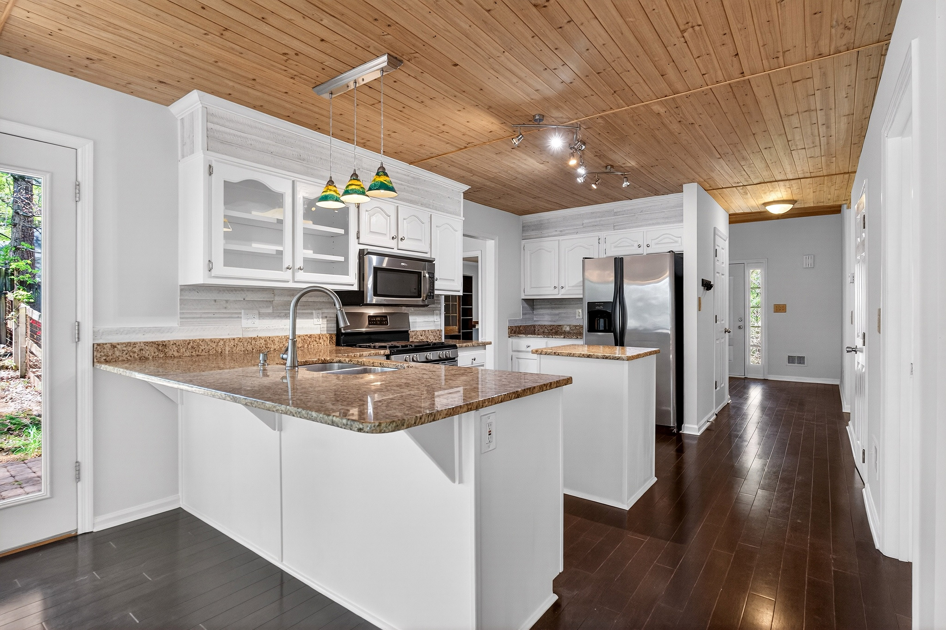  Rare Combination of Privacy, Convenience, and Value: Don’t Miss This Opportunity - 物件實景