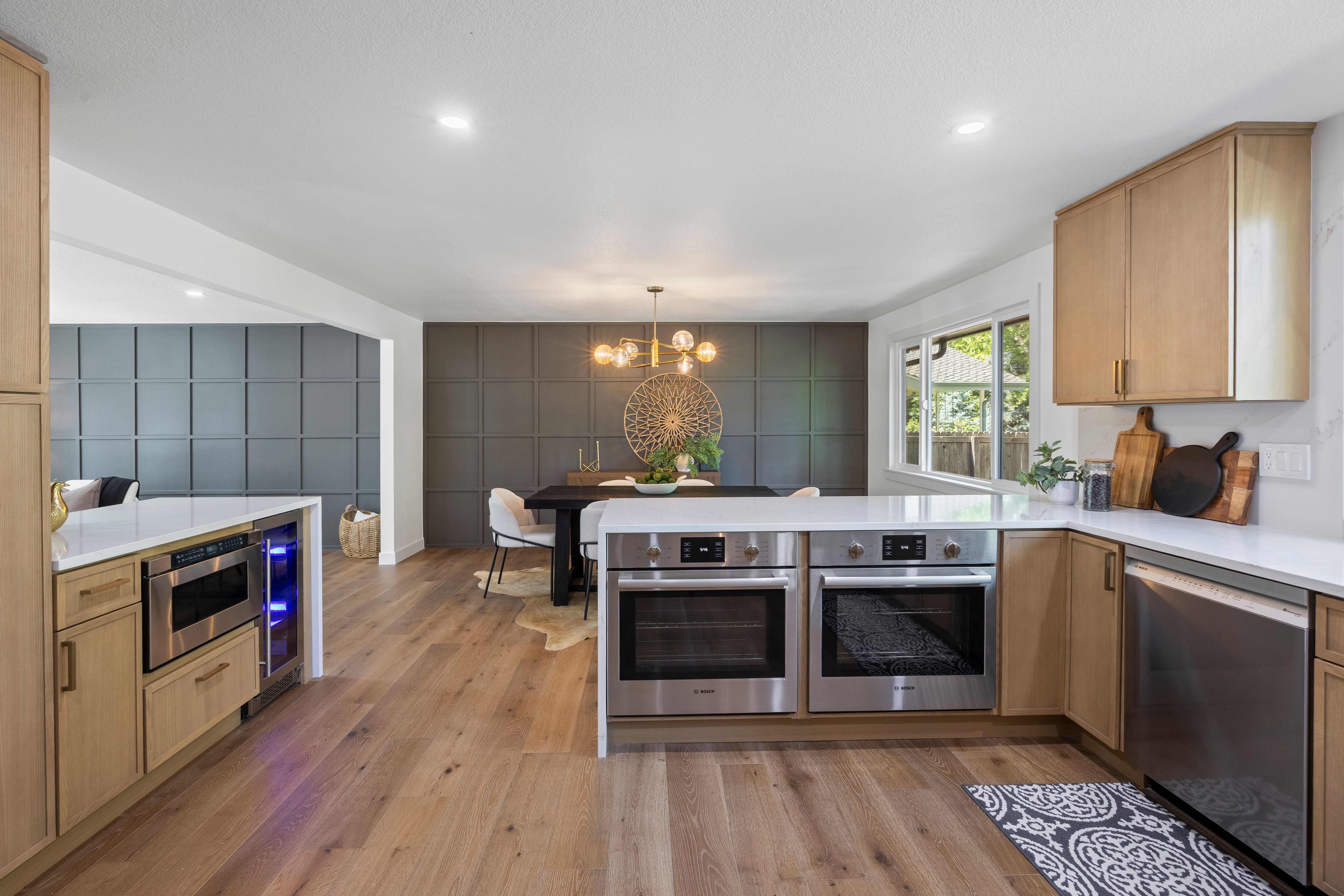  Extensively Renovated Pine Ridge Estate near Southmoor Park - 物件實景