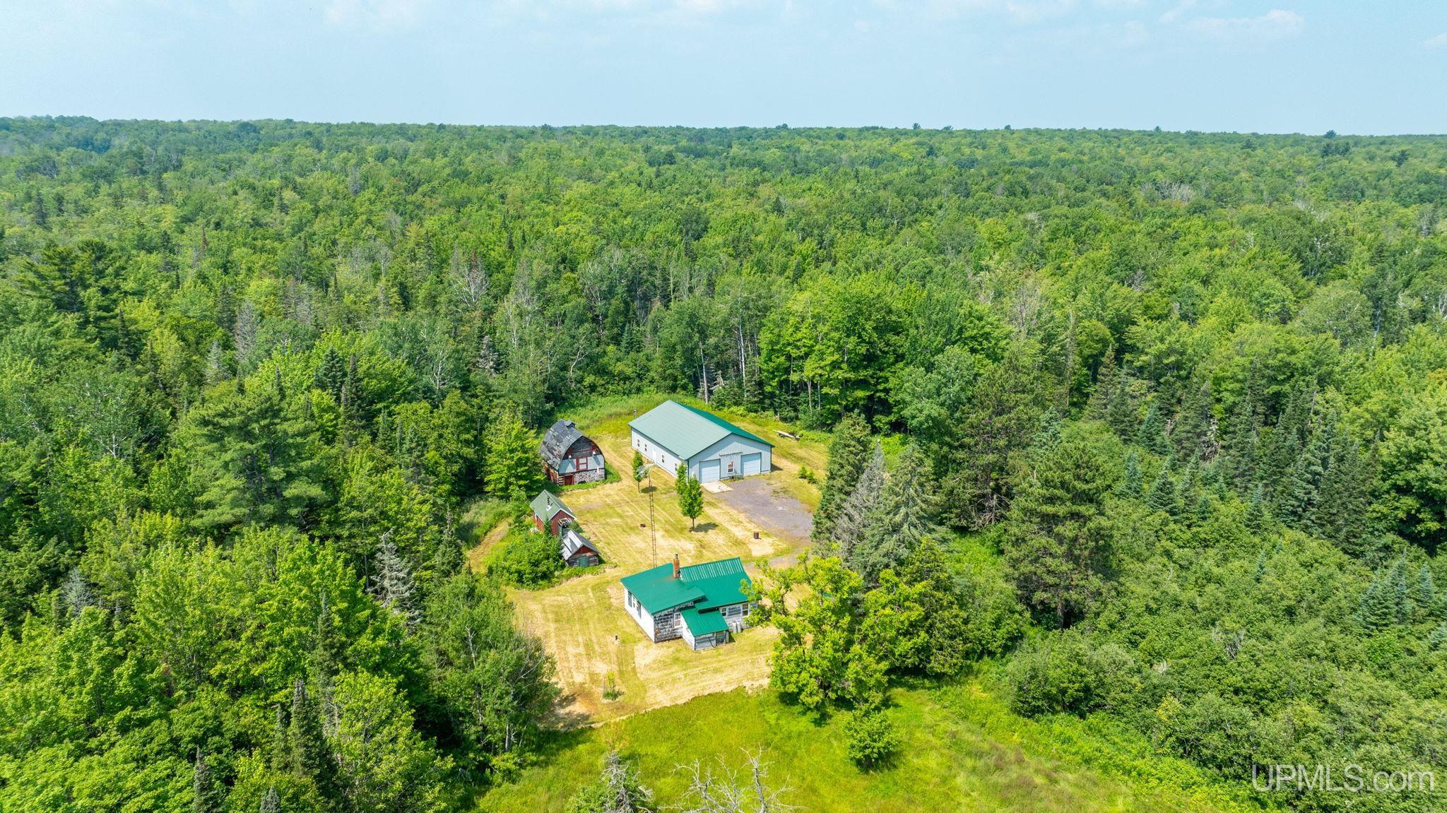 Chassell, Michigan, 49916, United States, 2 Bedrooms Bedrooms, ,1 BathroomBathrooms,Residential,For Sale,1910666