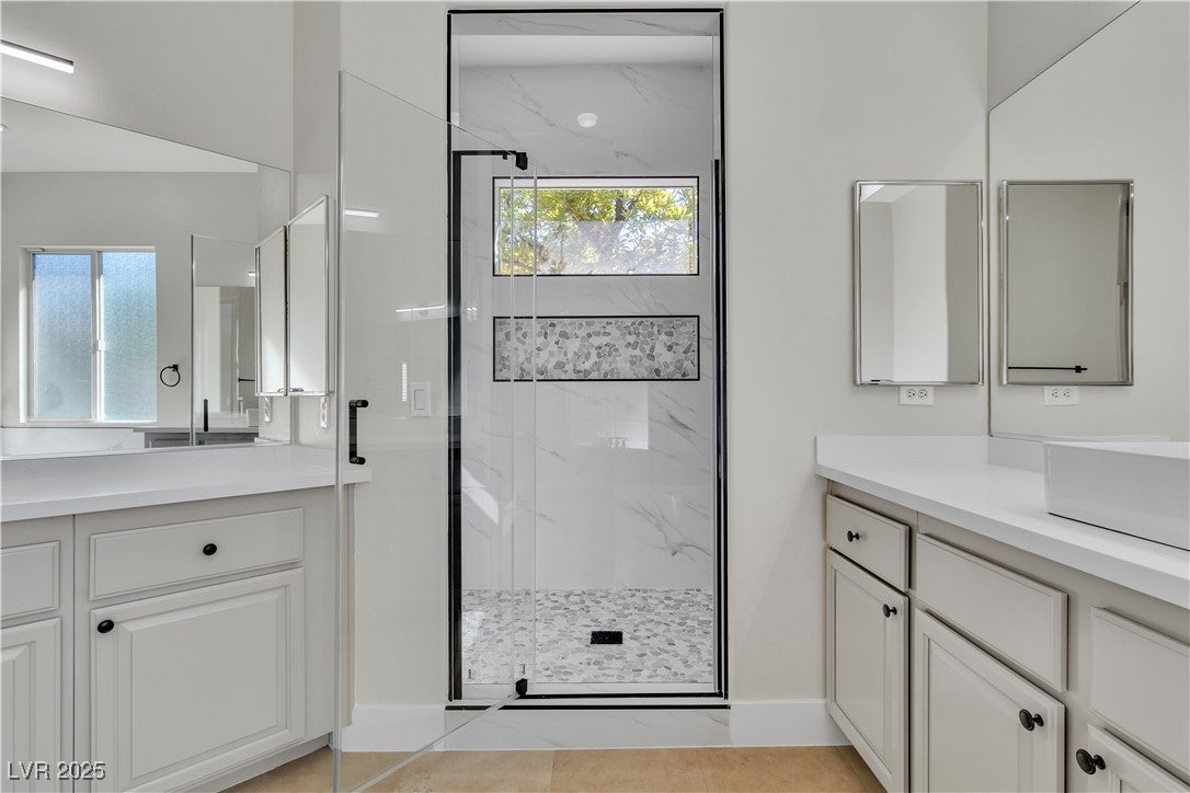 Las Vegas, Nevada, 89138, United States, 4 Bedrooms Bedrooms, ,4 BathroomsBathrooms,Residential,For Sale,1836630