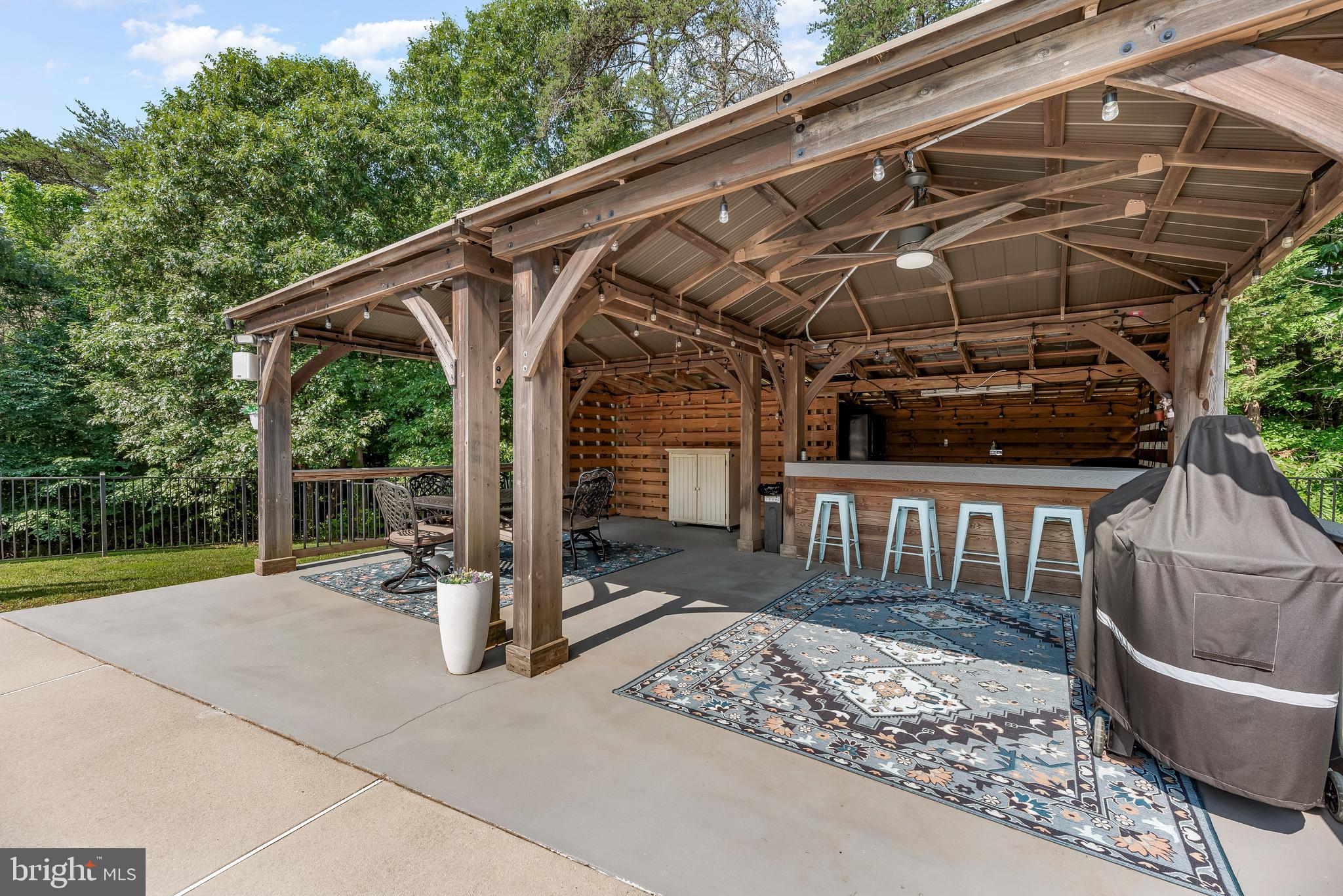 Huntingtown, Maryland, 20639, United States, 5 Bedrooms Bedrooms, ,5 BathroomsBathrooms,Residential,For Sale,1855794