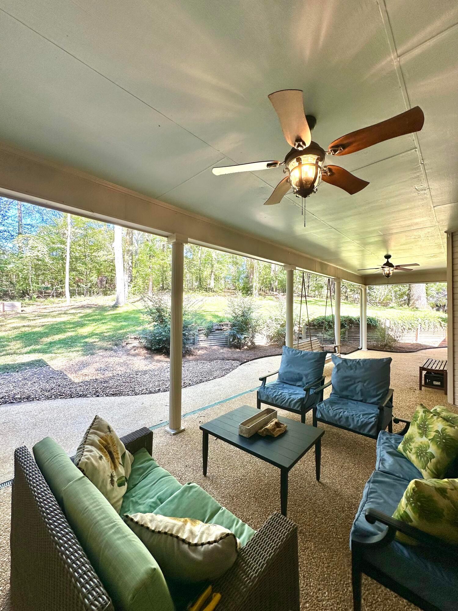 Tupelo, Mississippi, 38804, United States, 4 Bedrooms Bedrooms, ,4 BathroomsBathrooms,Residential,For Sale,1961666