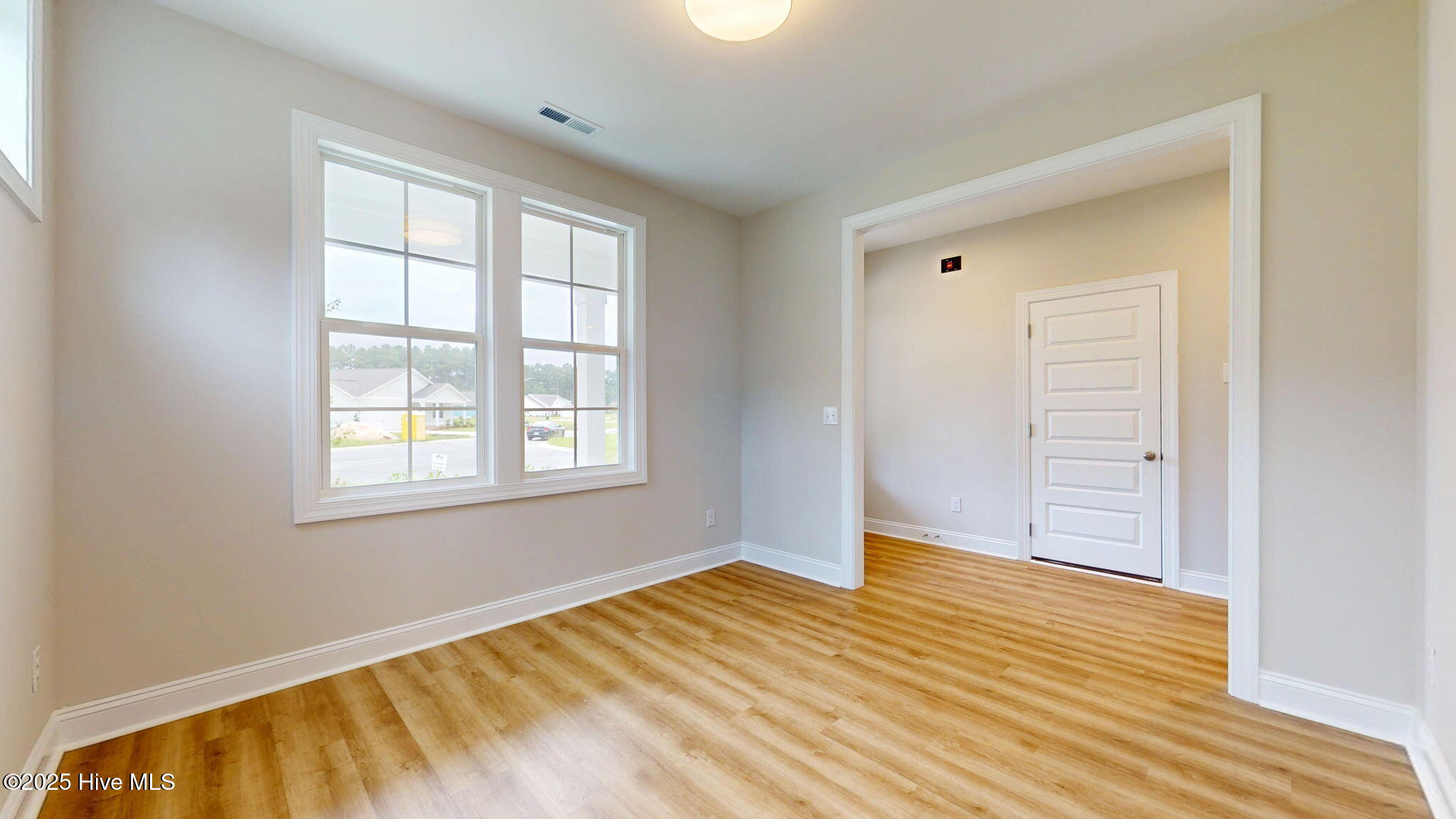 New Bern, North Carolina, 28562, United States, 4 Bedrooms Bedrooms, ,4 BathroomsBathrooms,Residential,For Sale,1768521
