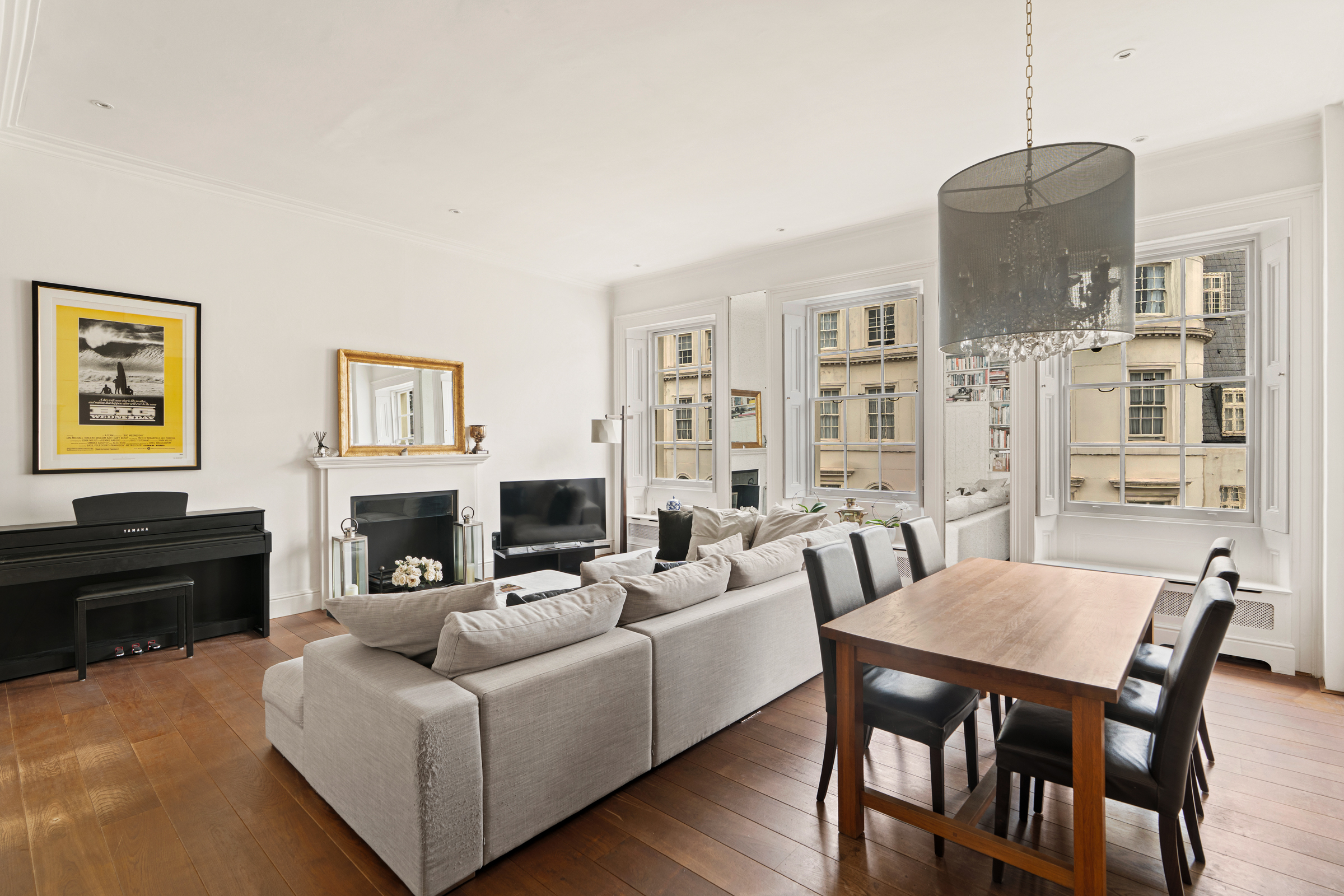  Refined three-bedroom apartment within a period building - 物件實景