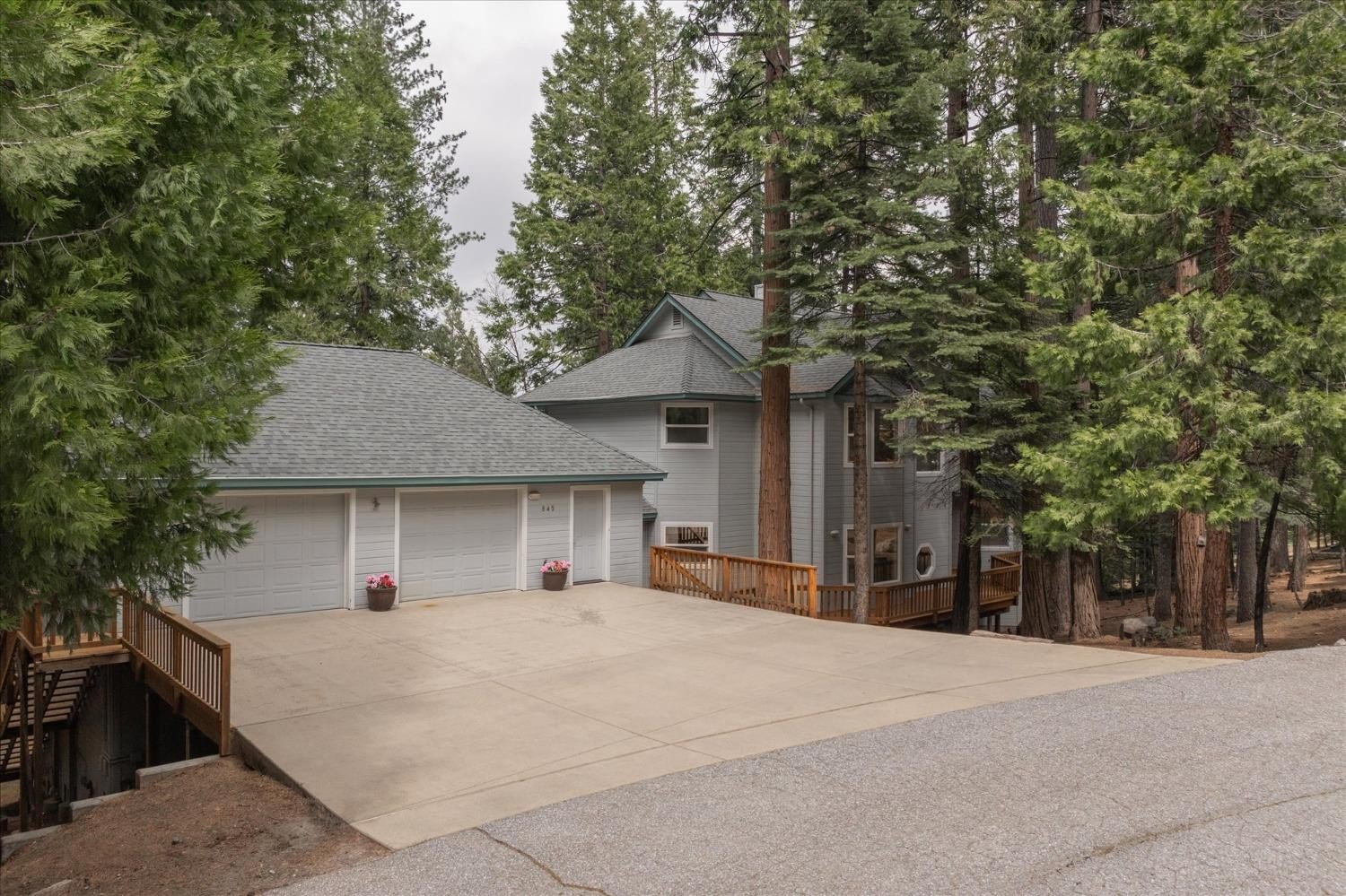 Arnold, California, 95223, United States, 3 Bedrooms Bedrooms, ,4 BathroomsBathrooms,Residential,For Sale,1924050