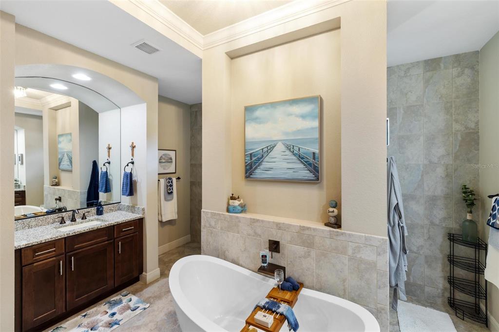 Rotonda West, Florida, 33947, United States, 3 Bedrooms Bedrooms, ,3 BathroomsBathrooms,Residential,For Sale,1940438