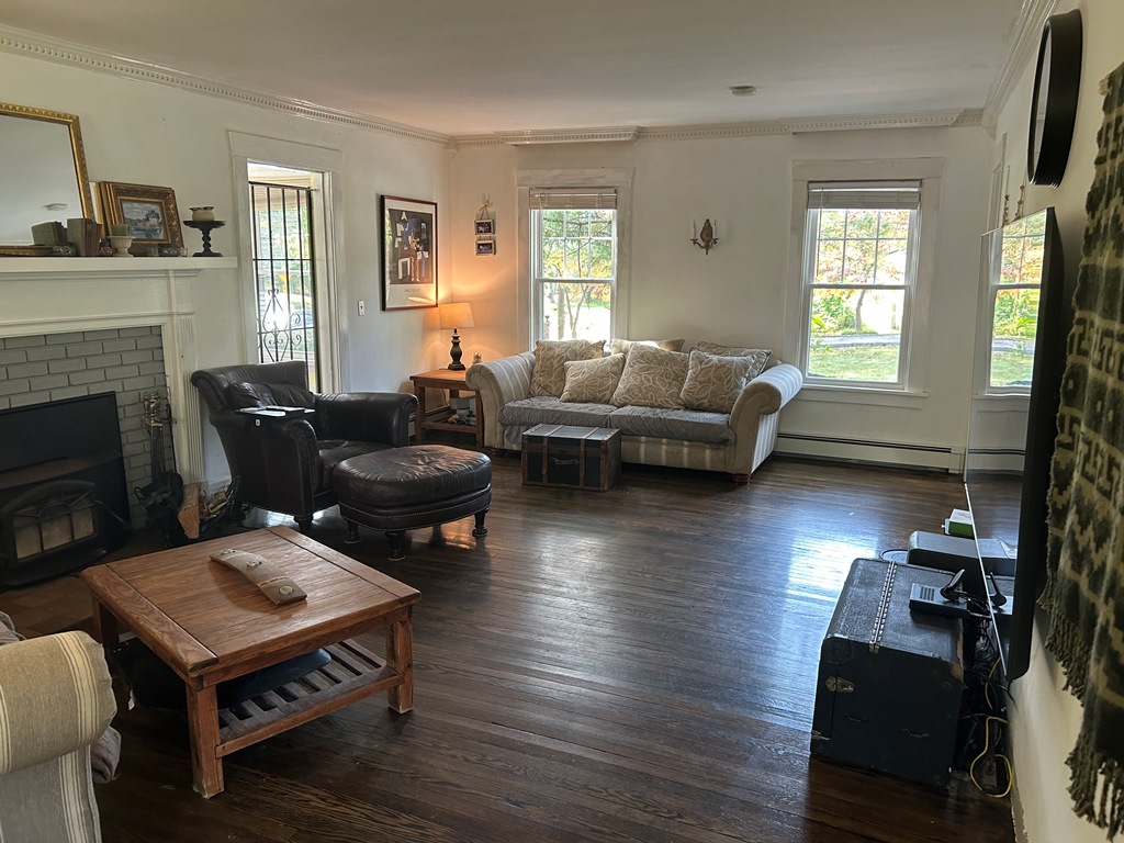 Holmes, New York, 12531, United States, 4 Bedrooms Bedrooms, ,2 BathroomsBathrooms,Residential,For Sale,1979476