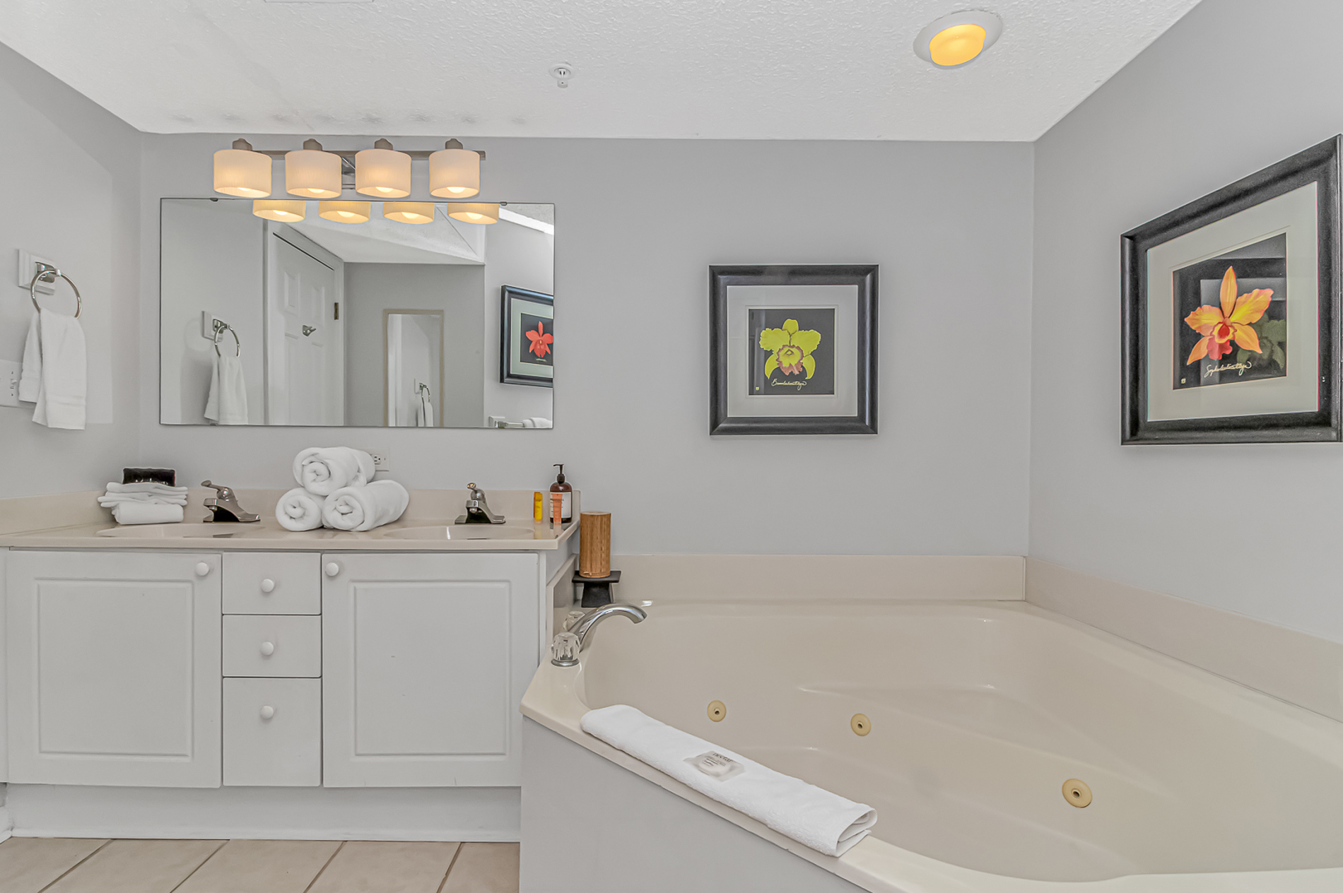 North Myrtle Beach, South Carolina, 29582, United States, 4 Bedrooms Bedrooms, ,3 BathroomsBathrooms,Residential,For Sale,1943651