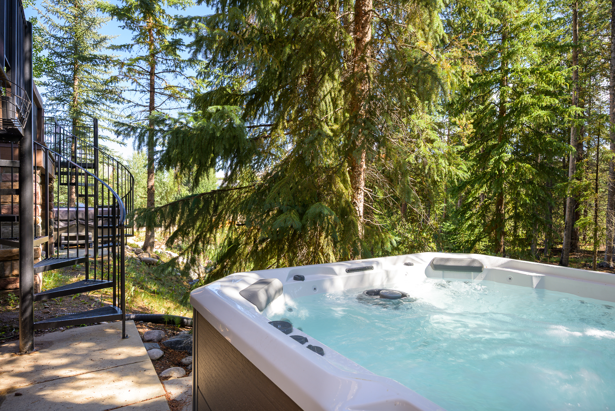  Thoughtfully Designed For Comfortable Mountain Living - 物件實景