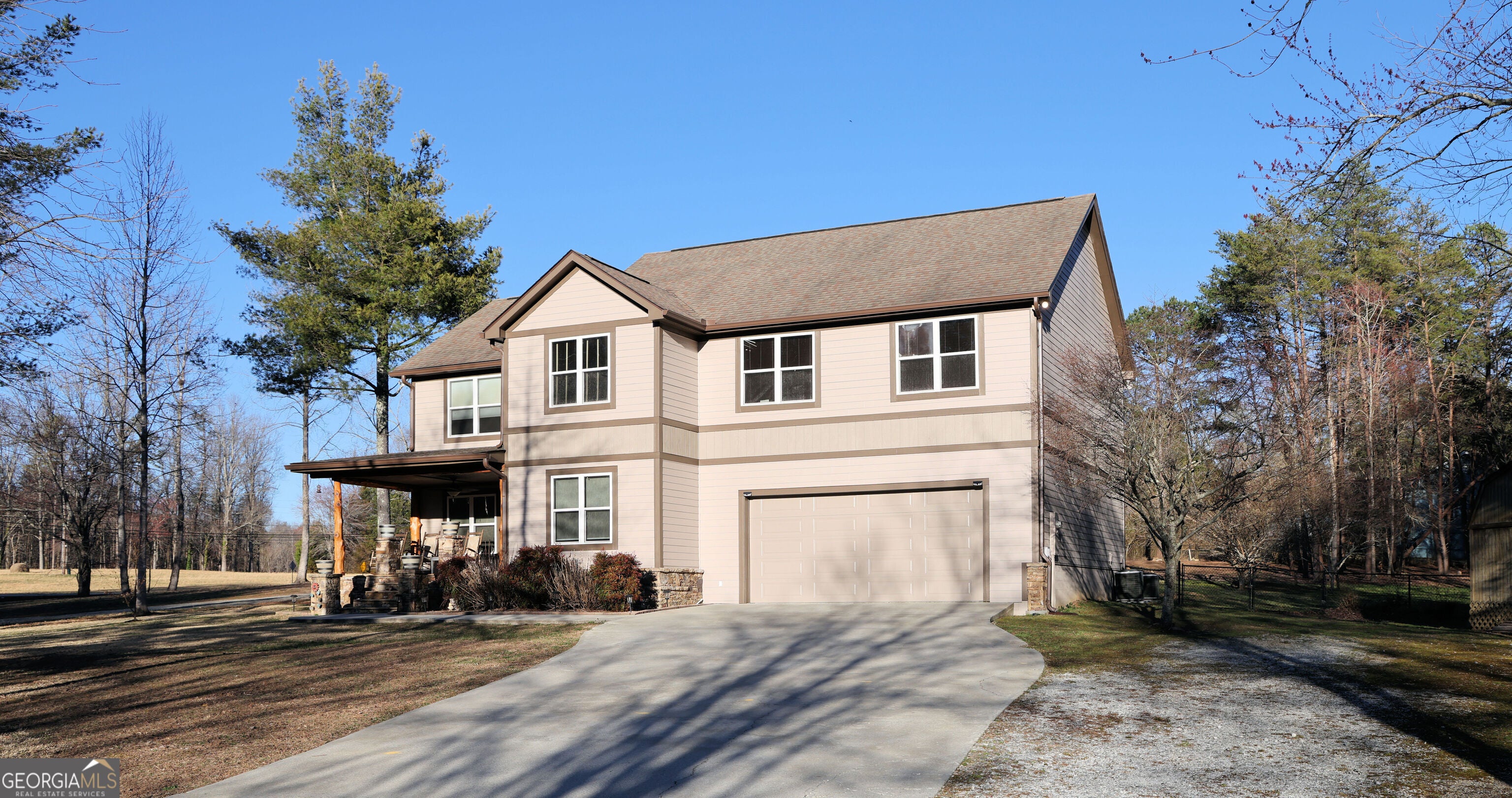 Tiger, Georgia, 30576, United States, 4 Bedrooms Bedrooms, ,3 BathroomsBathrooms,Residential,For Sale,1859073