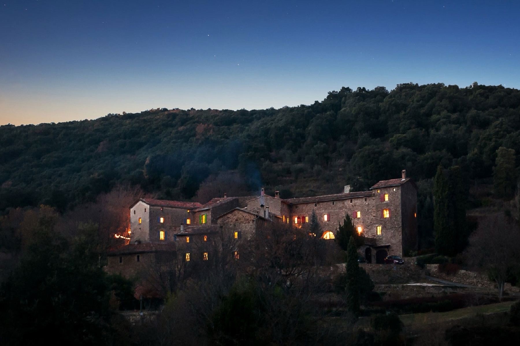  Exceptional 20-hectare estate – A true hamlet in a dominant position - 物件實景