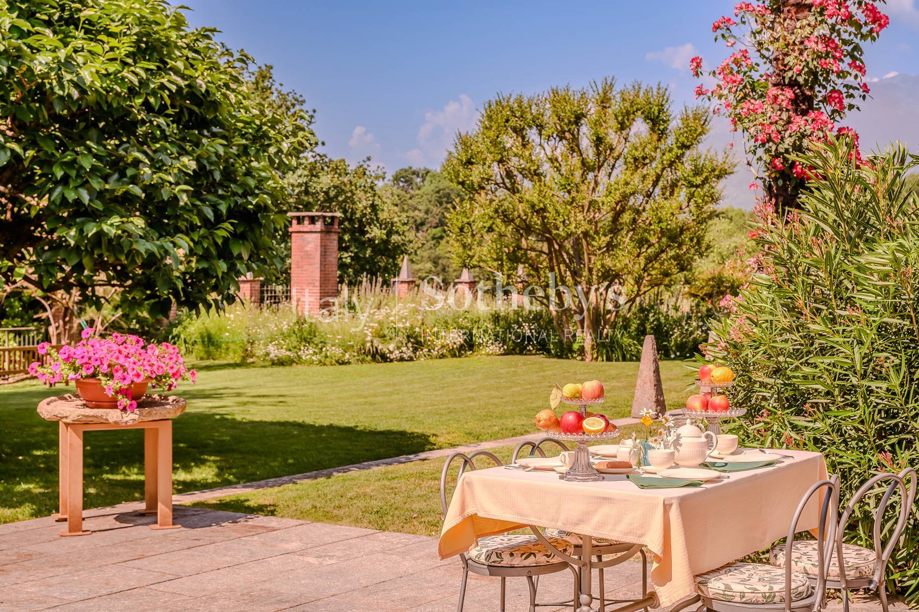  Prestigious Panoramic Estate in the Hills of Biella - 物件實景