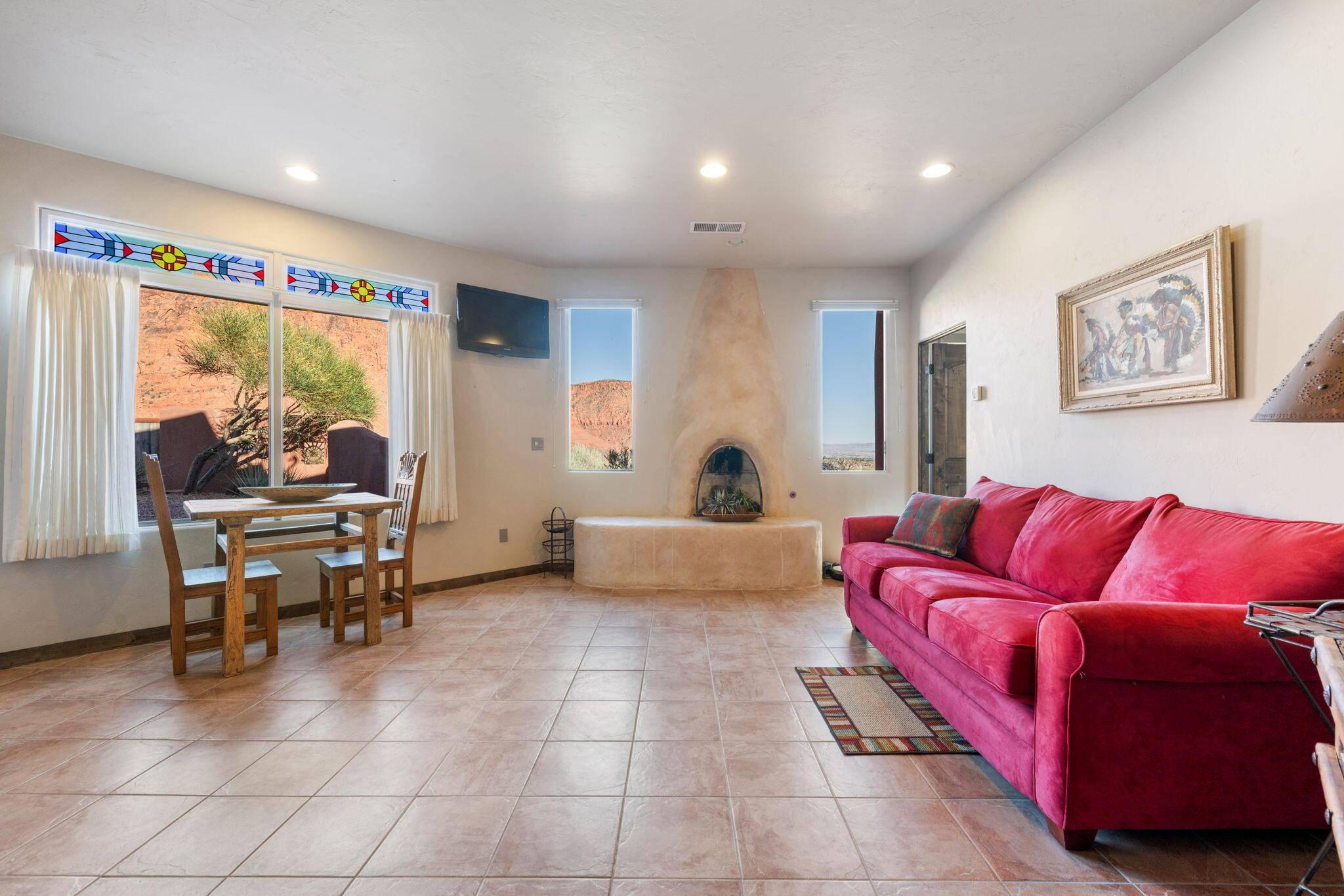 Ivins, Utah, 84738, United States, 3 Bedrooms Bedrooms, ,3 BathroomsBathrooms,Residential,For Sale,2048160