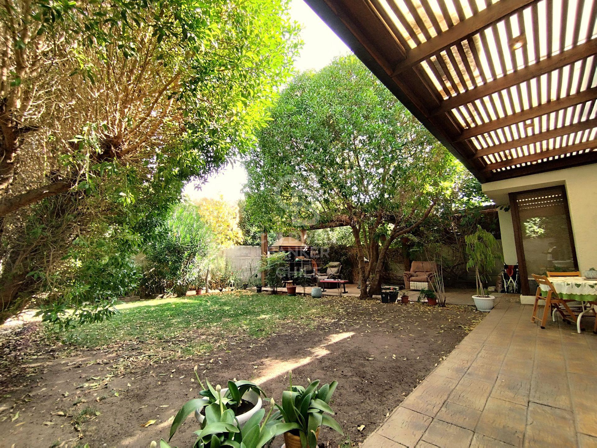 Colina, Chile, 4 Bedrooms Bedrooms, ,4 BathroomsBathrooms,Residential,For Sale,1796830