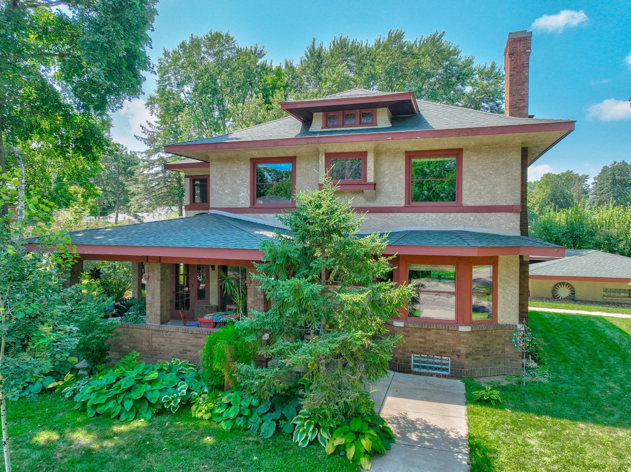 Stillwater, Minnesota, 55082, United States, 4 Bedrooms Bedrooms, ,2 BathroomsBathrooms,Residential,For Sale,1916942