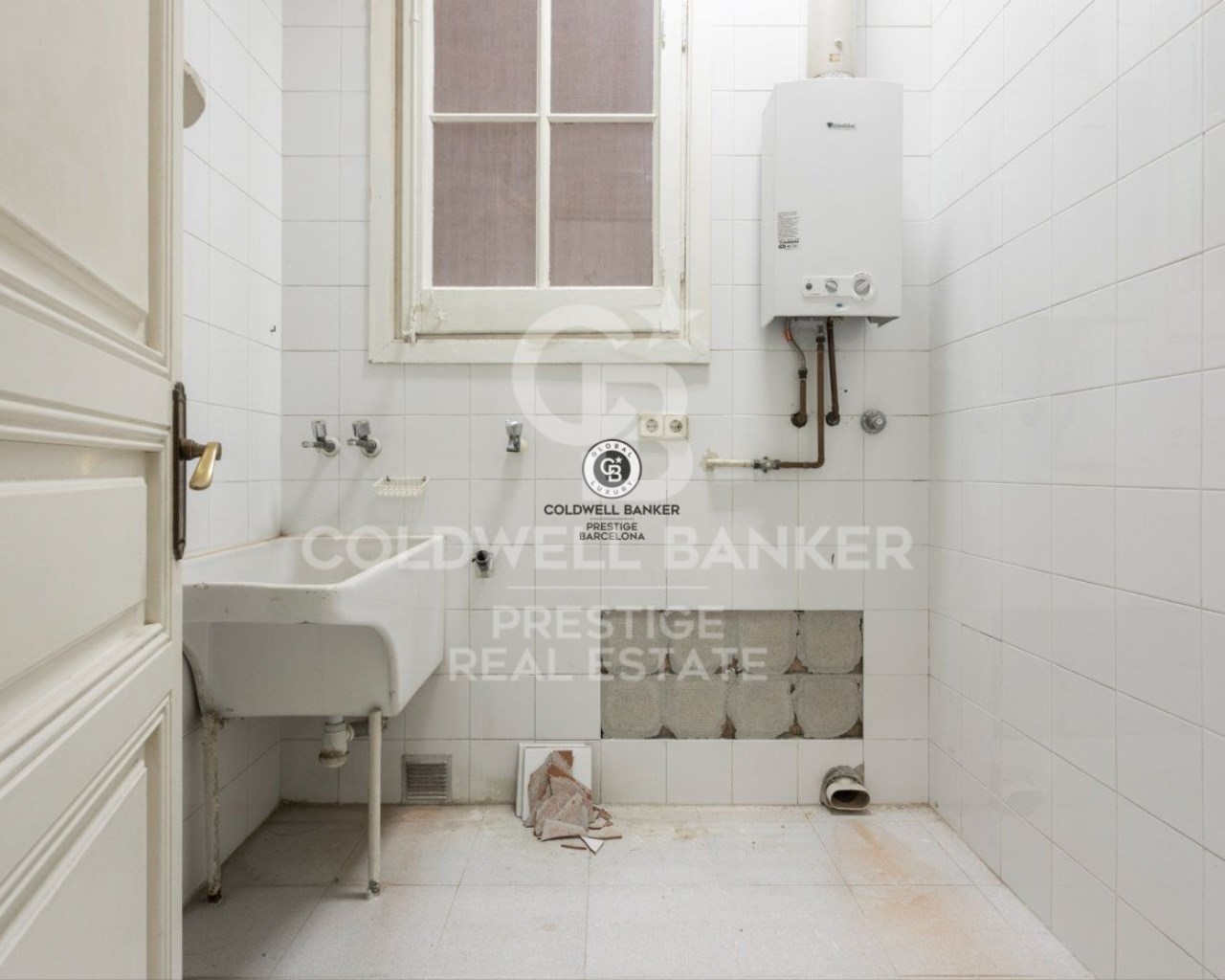 Barcelona, Barcelona, Eixample, La Dreta de l'Eix, Barcelona, Catalonia, ES, 12 Bedrooms Bedrooms, ,3 BathroomsBathrooms,Residential,For Sale,Barcelona, Barcelona, Eixample, La Dreta de l'Eix,1627487