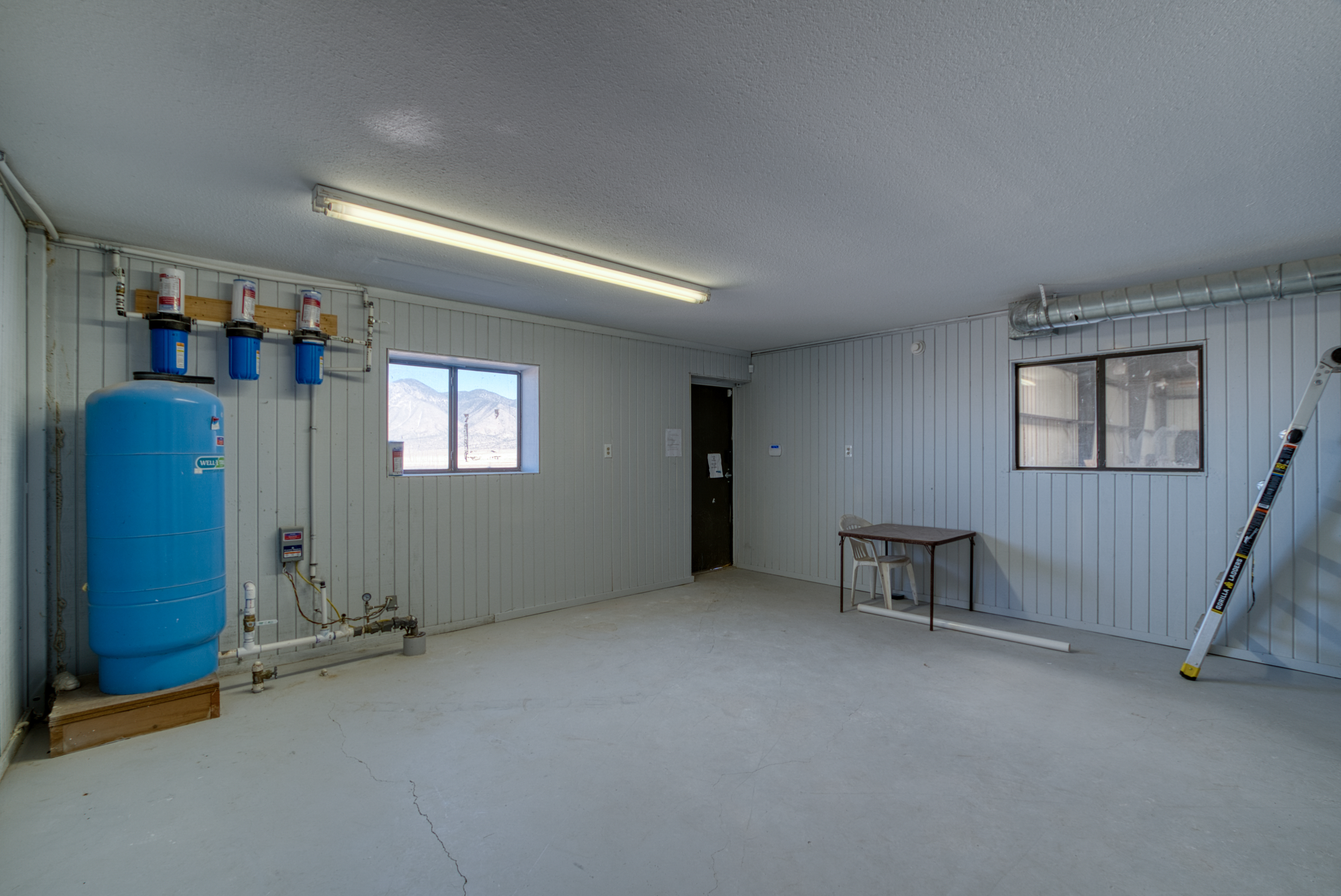 Carrizozo, New Mexico, 88301, United States, 3 Bedrooms Bedrooms, ,3 BathroomsBathrooms,Residential,For Sale,1695318