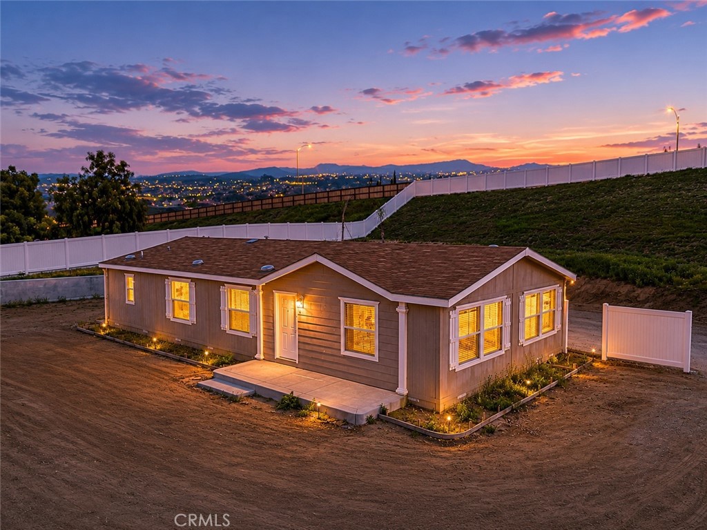 Temecula, California, 92591, United States, 3 Bedrooms Bedrooms, ,2 BathroomsBathrooms,Residential,For Sale,2028585