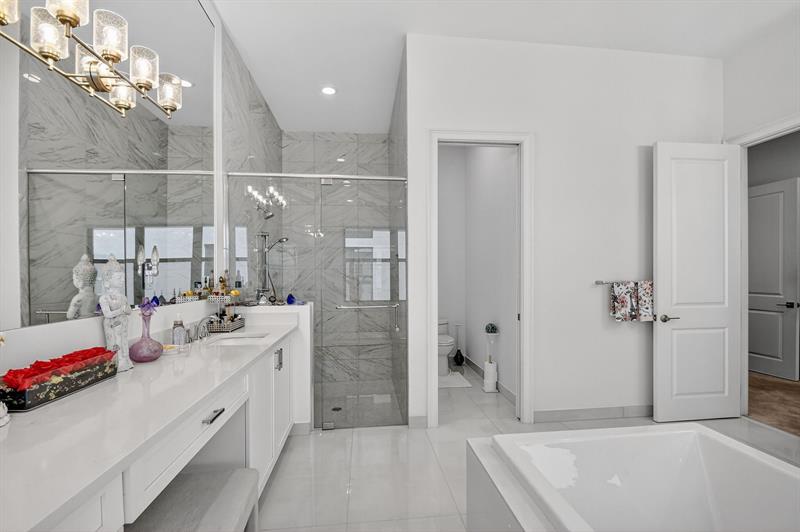 Boynton Beach, Florida, 33473, United States, 4 Bedrooms Bedrooms, ,5 BathroomsBathrooms,Residential,For Sale,2000646