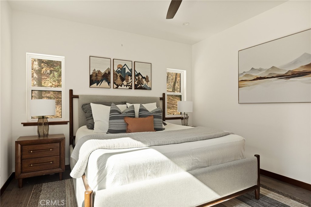 Lake Arrowhead, California, 92352, United States, 4 Bedrooms Bedrooms, ,5 BathroomsBathrooms,Residential,For Sale,1989465