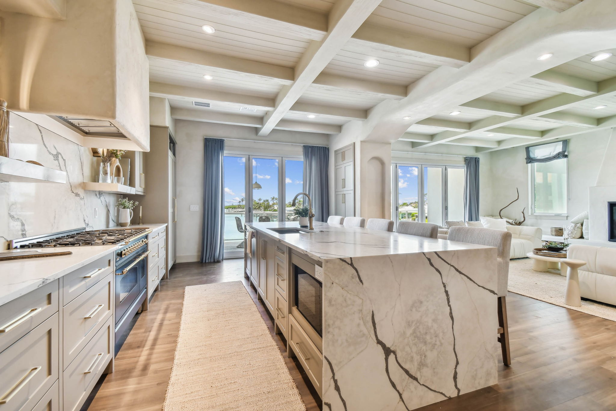 Treasure Island, Florida, 33706, United States, 5 Bedrooms Bedrooms, ,5 BathroomsBathrooms,Residential,For Sale,1792310