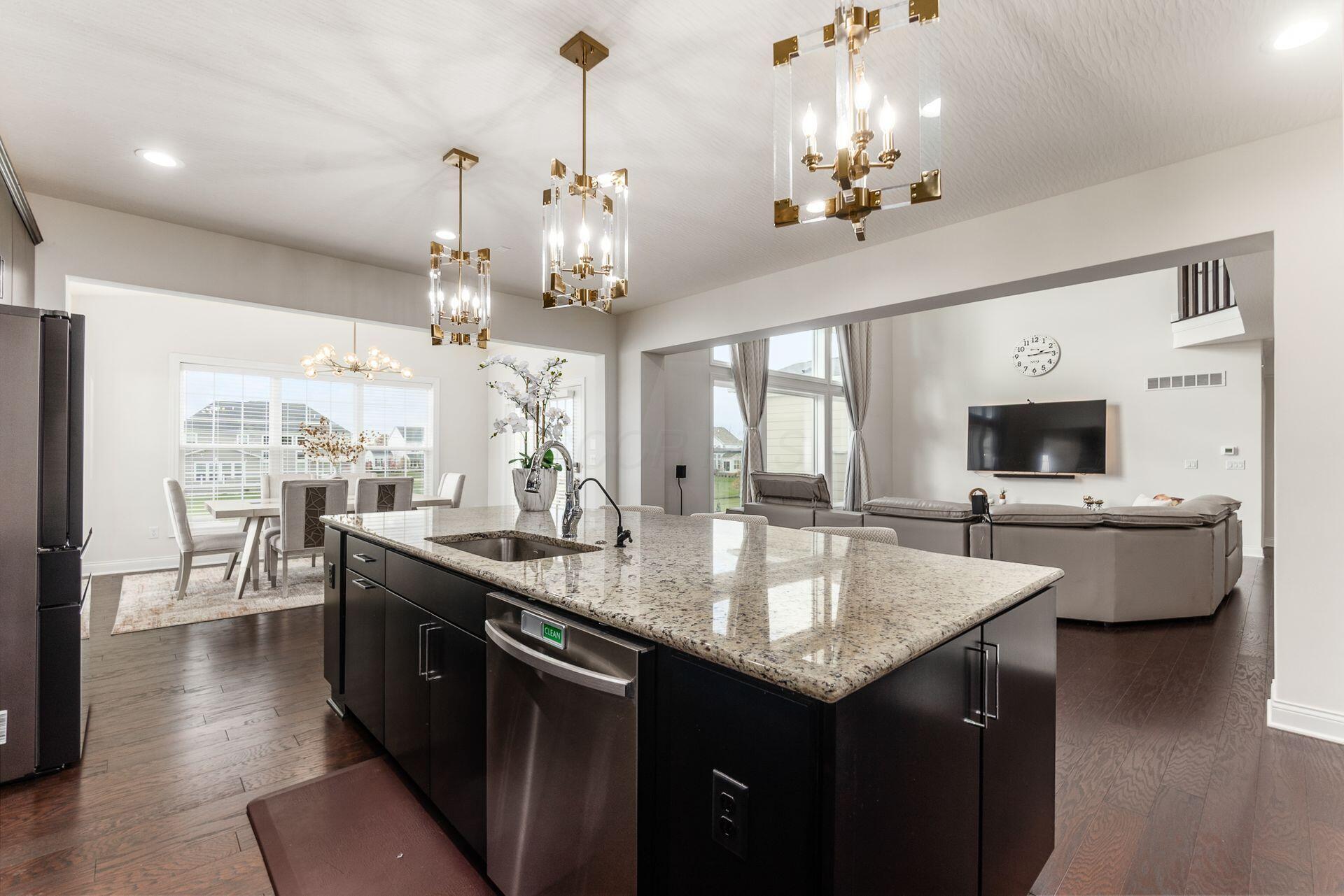 Delaware, Ohio, 43015, United States, 5 Bedrooms Bedrooms, ,5 BathroomsBathrooms,Residential,For Sale,1989567