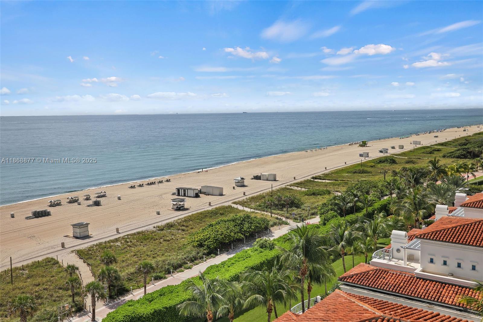 Miami Beach, Florida, 33140, United States, 3 Bedrooms Bedrooms, ,4 BathroomsBathrooms,Residential,For Sale,1934694