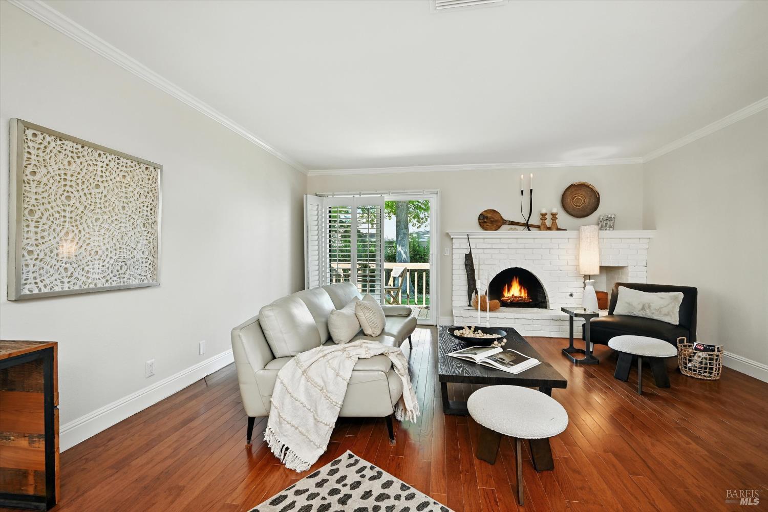Yountville, California, 94599, United States, 2 Bedrooms Bedrooms, ,2 BathroomsBathrooms,Residential,For Sale,1941662