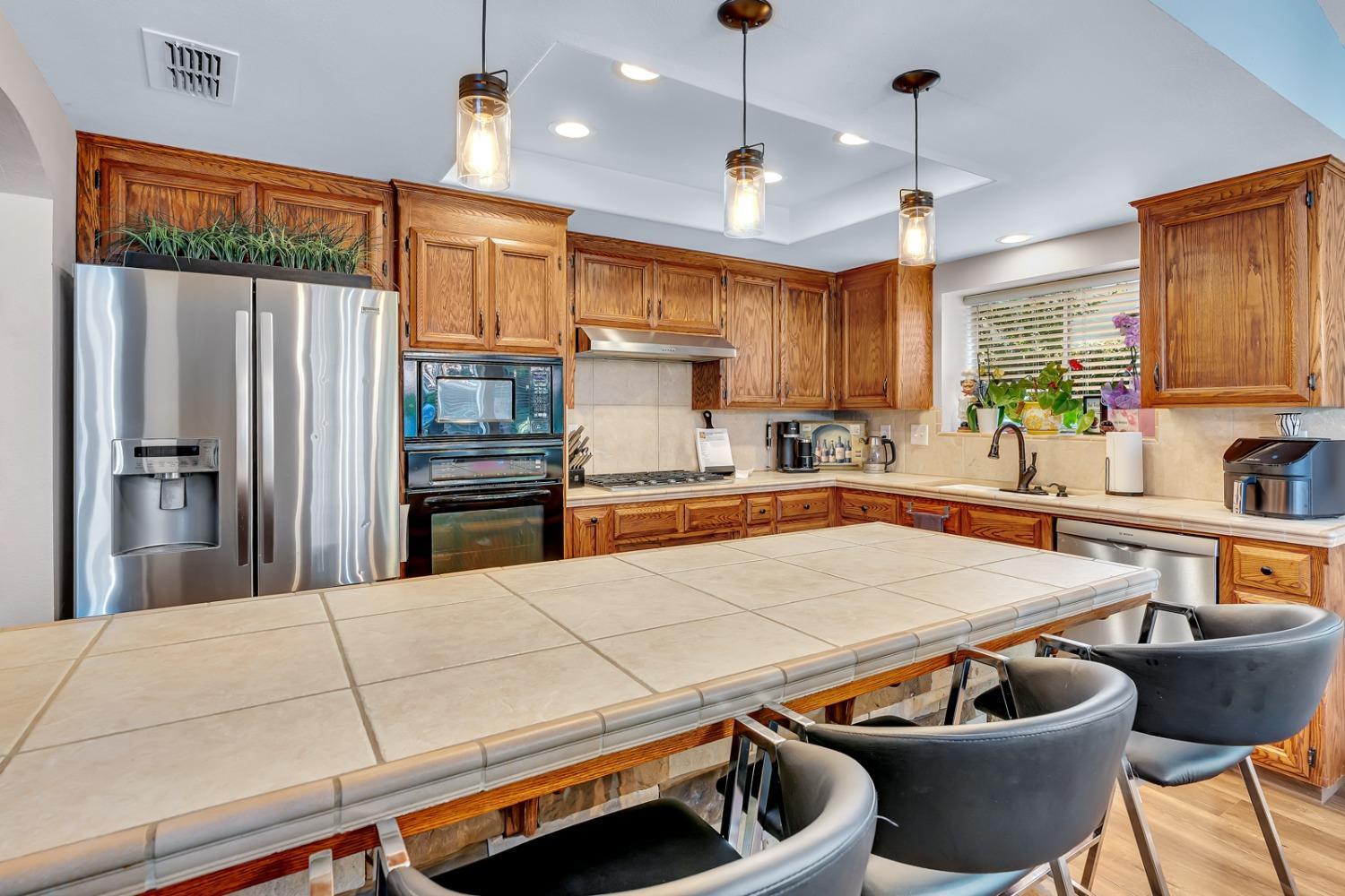 Madera, California, 93637, United States, 3 Bedrooms Bedrooms, ,3 BathroomsBathrooms,Residential,For Sale,1984601