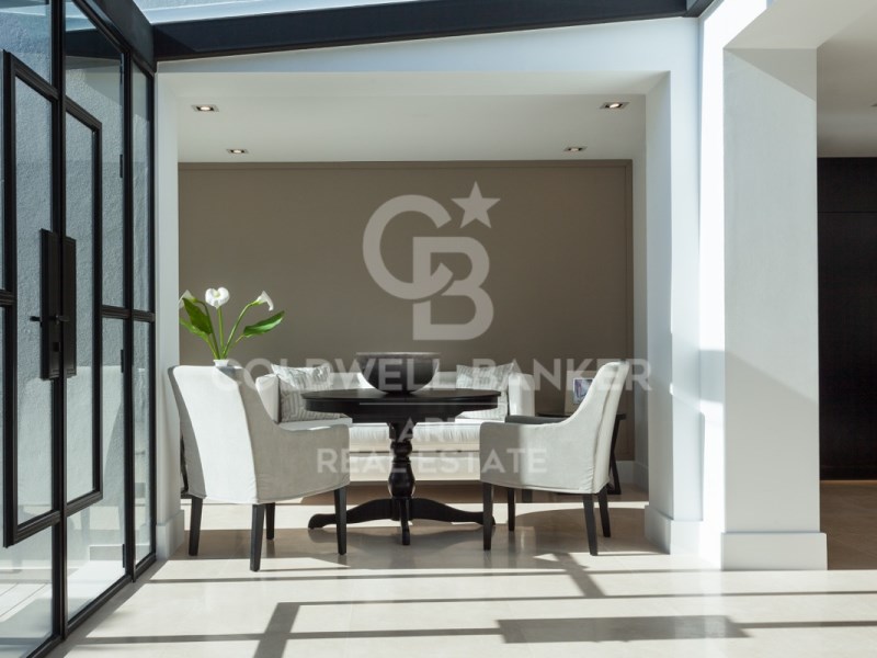 Marbella, Andalusia, ES, 5 Bedrooms Bedrooms, ,5 BathroomsBathrooms,Residential,For Sale,1901143