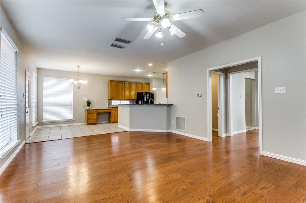 Flower Mound, Texas, 75028, United States, 4 Bedrooms Bedrooms, ,3 BathroomsBathrooms,Residential,For Sale,1839019