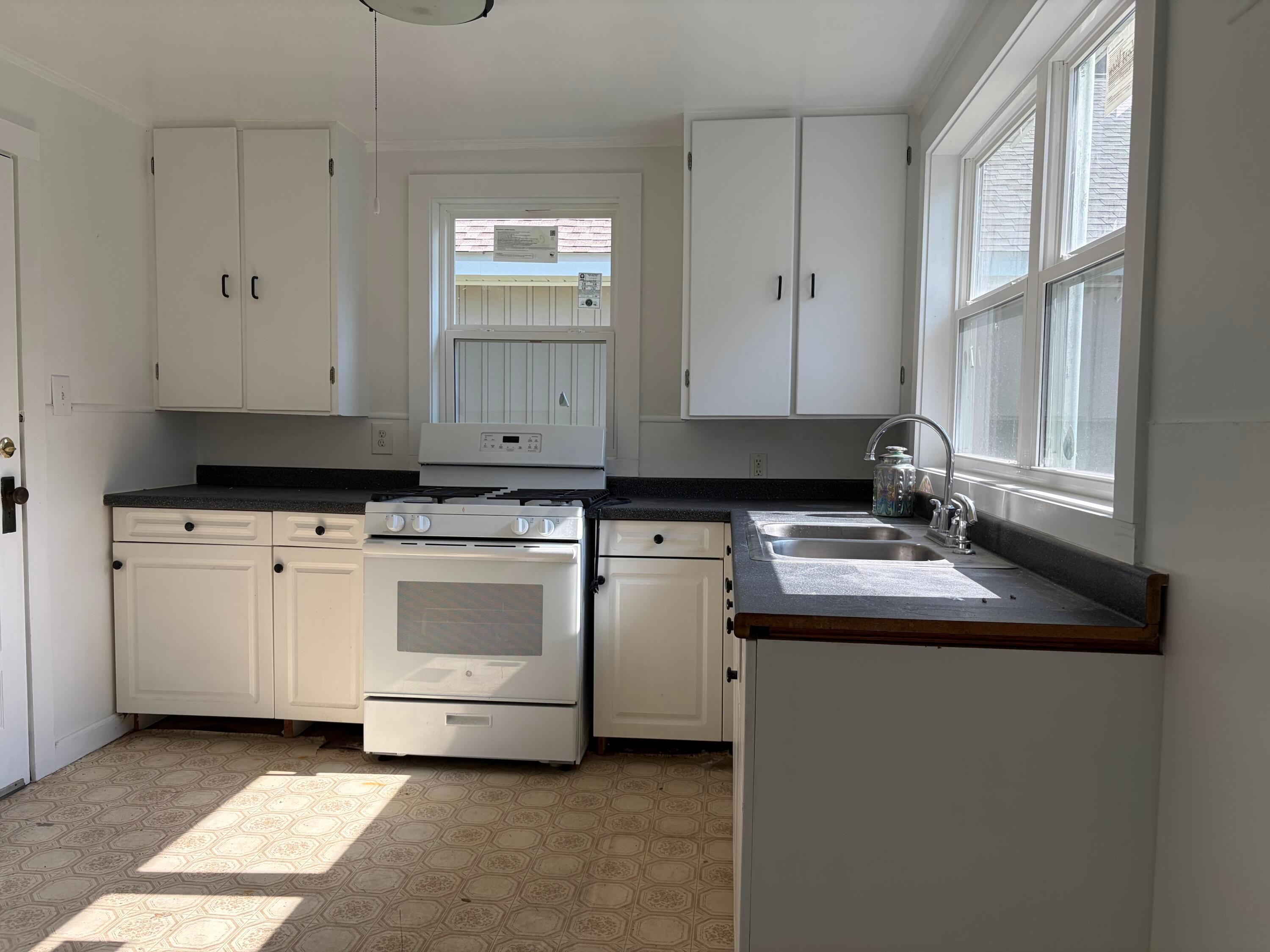 Pearl St, Crestview, FL 32536 #1