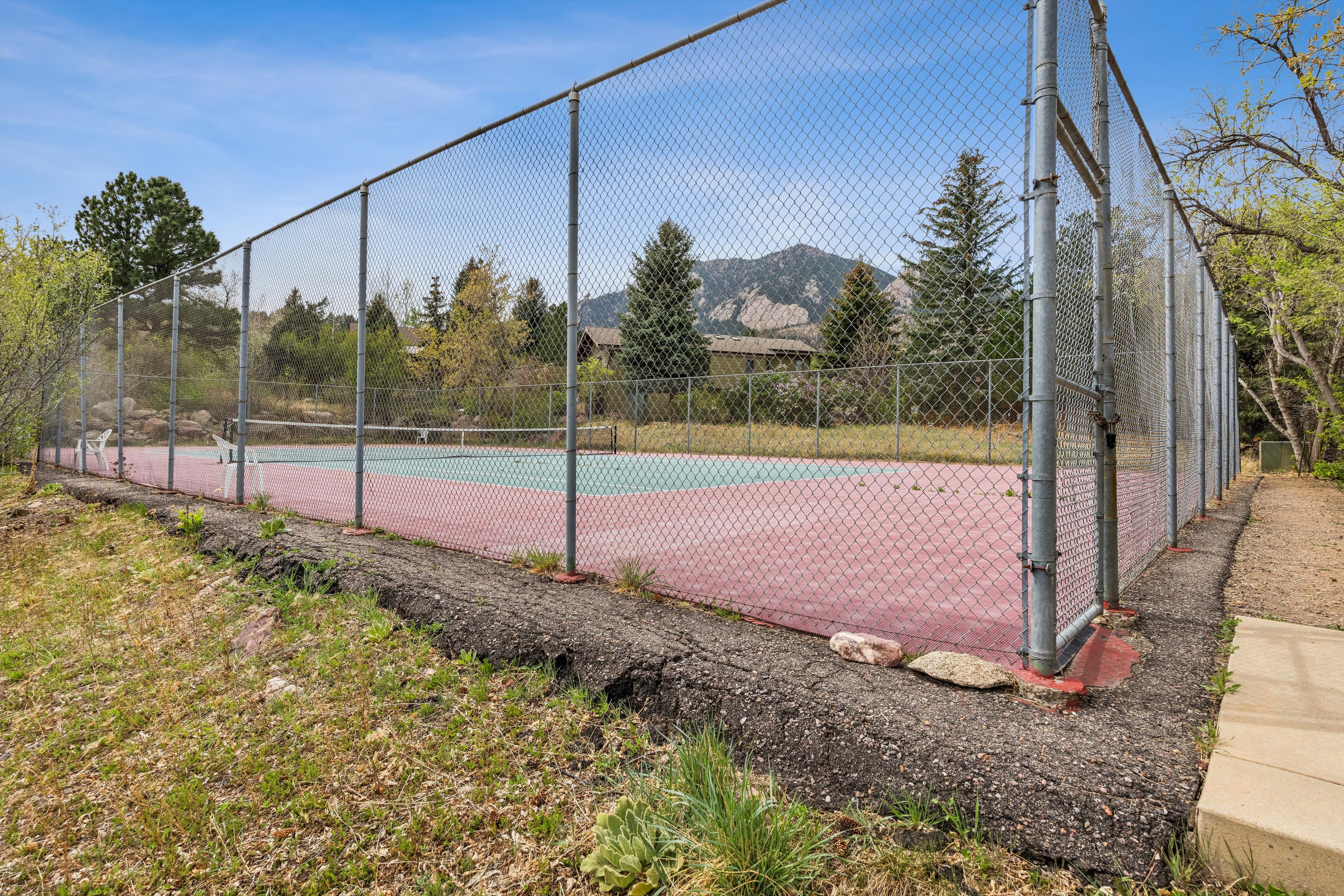  Boulder Lifestyle Living in the Sought-After Benthaven Place Community - 物件實景