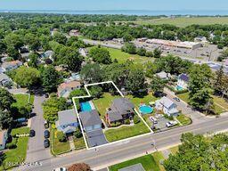 Port Monmouth, New Jersey, 07758, United States, 4 Bedrooms Bedrooms, ,3 BathroomsBathrooms,Residential,For Sale,1901599